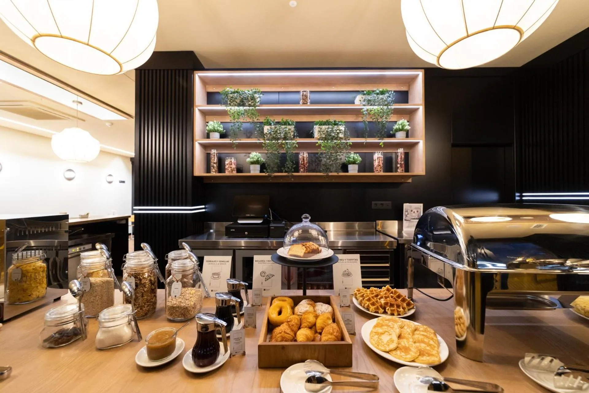 Breakfast in Hotel Puerto de la Luz