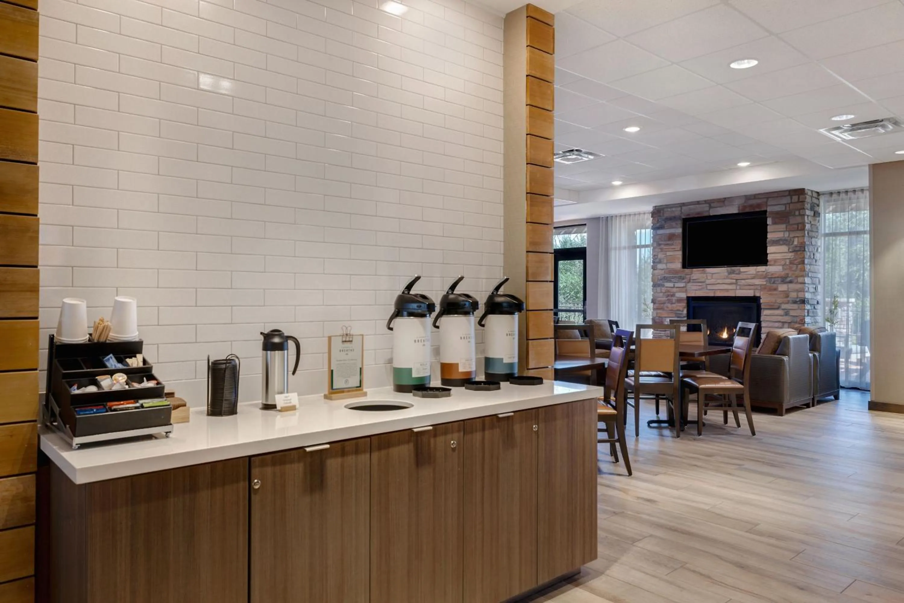 Restaurant/places to eat in Fairfield Inn & Suites by Marriott Colorado Springs East