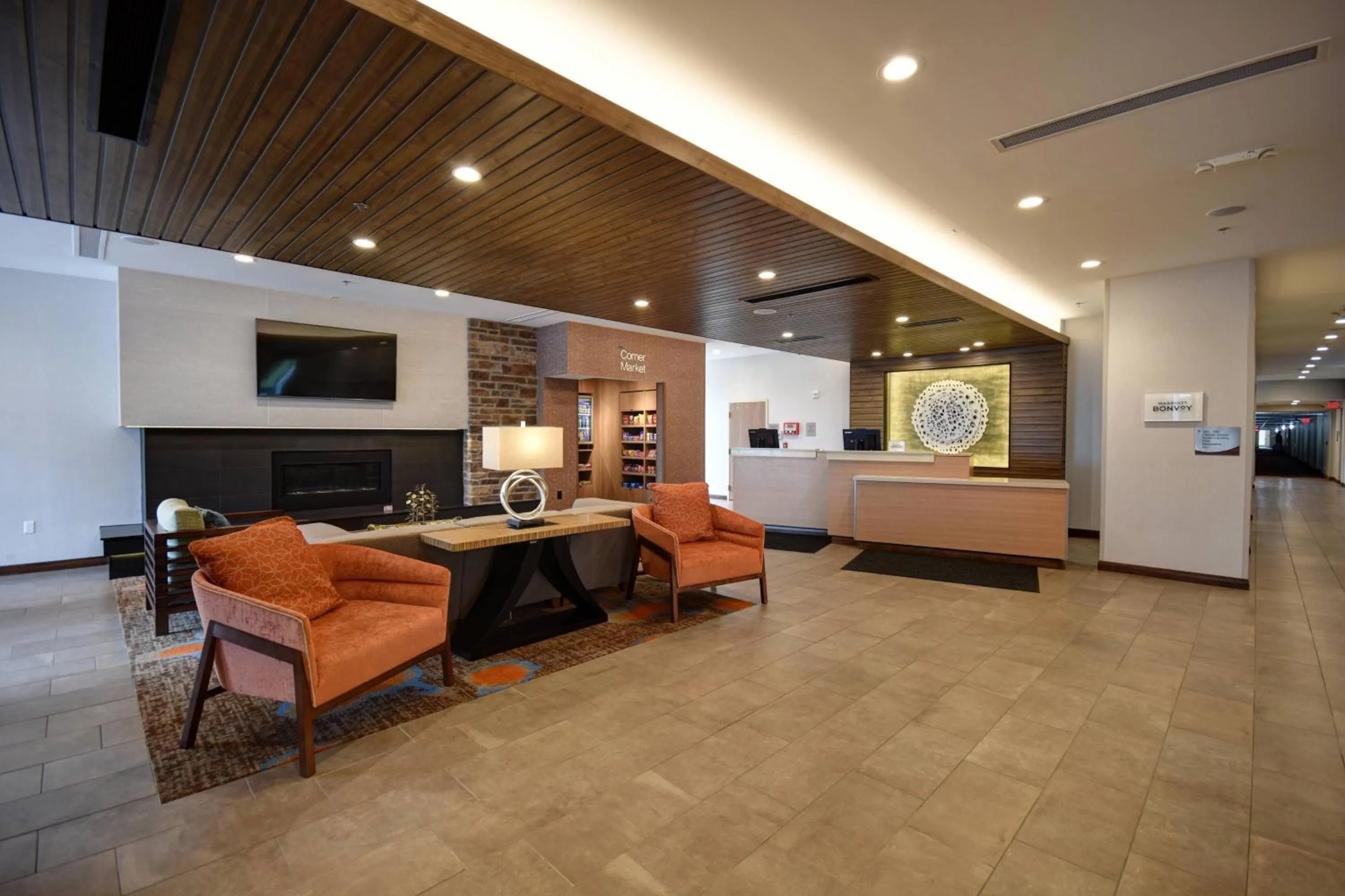 Lobby or reception in Fairfield Inn & Suites by Marriott Milwaukee North