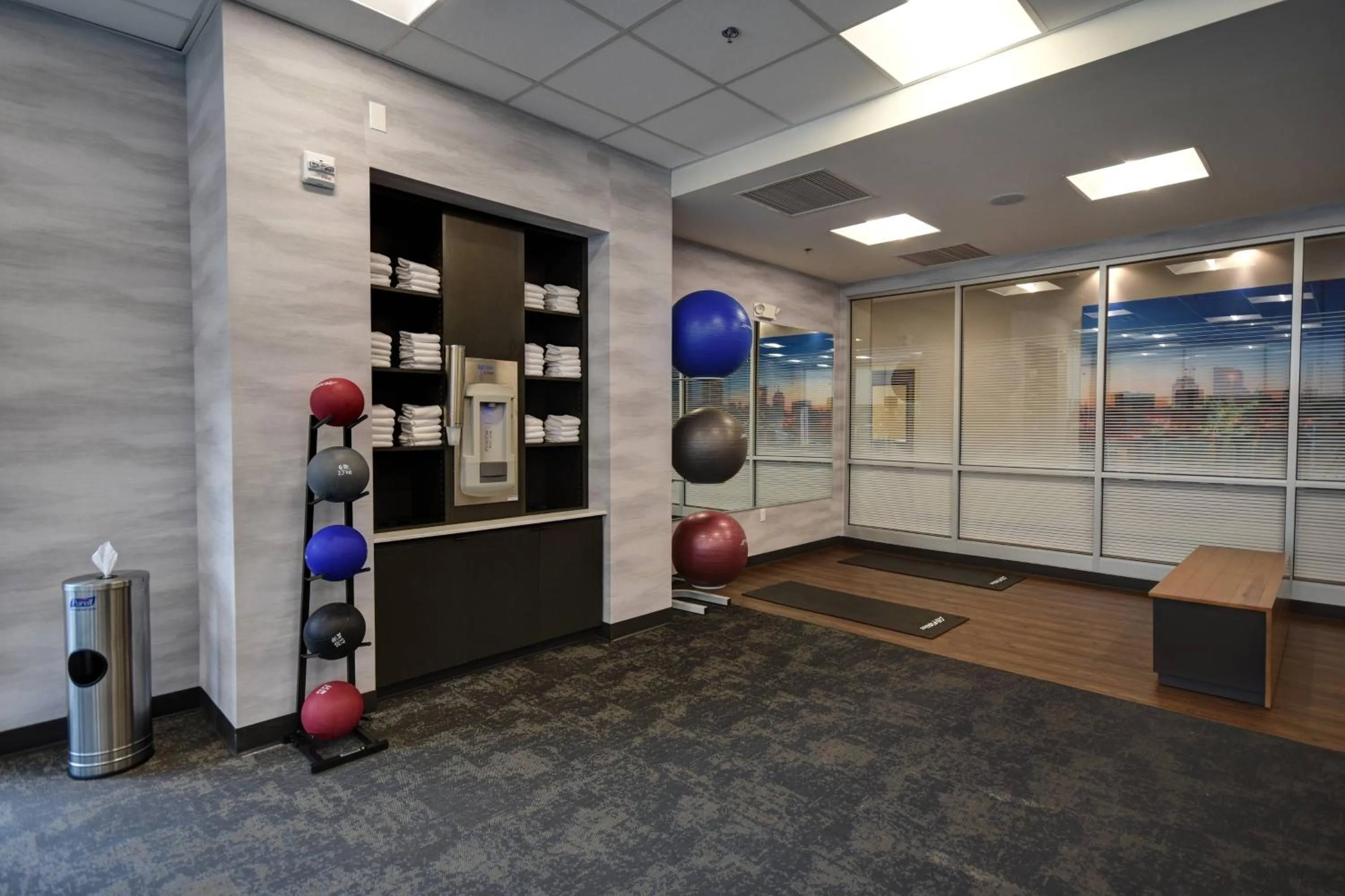 Fitness centre/facilities in Fairfield Inn & Suites by Marriott Milwaukee North