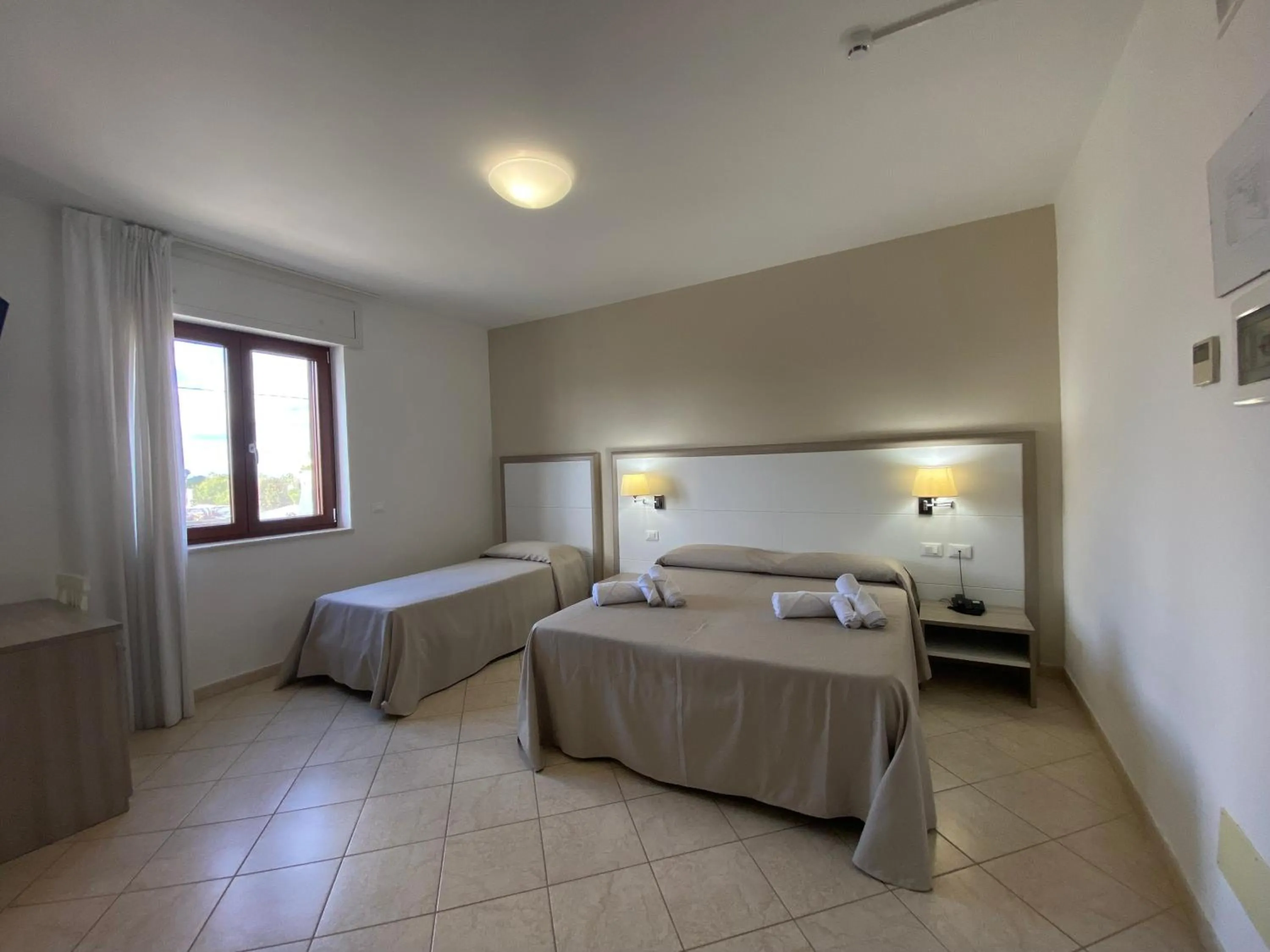 Bed in Hotel Victoria