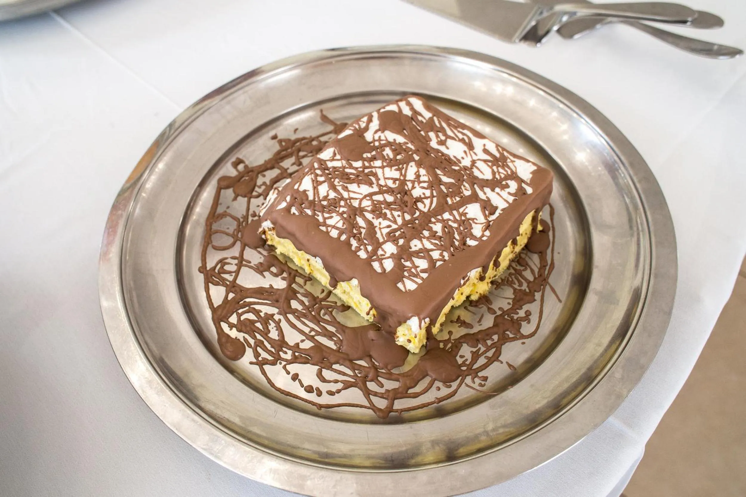 Food and drinks in Hotel Victoria