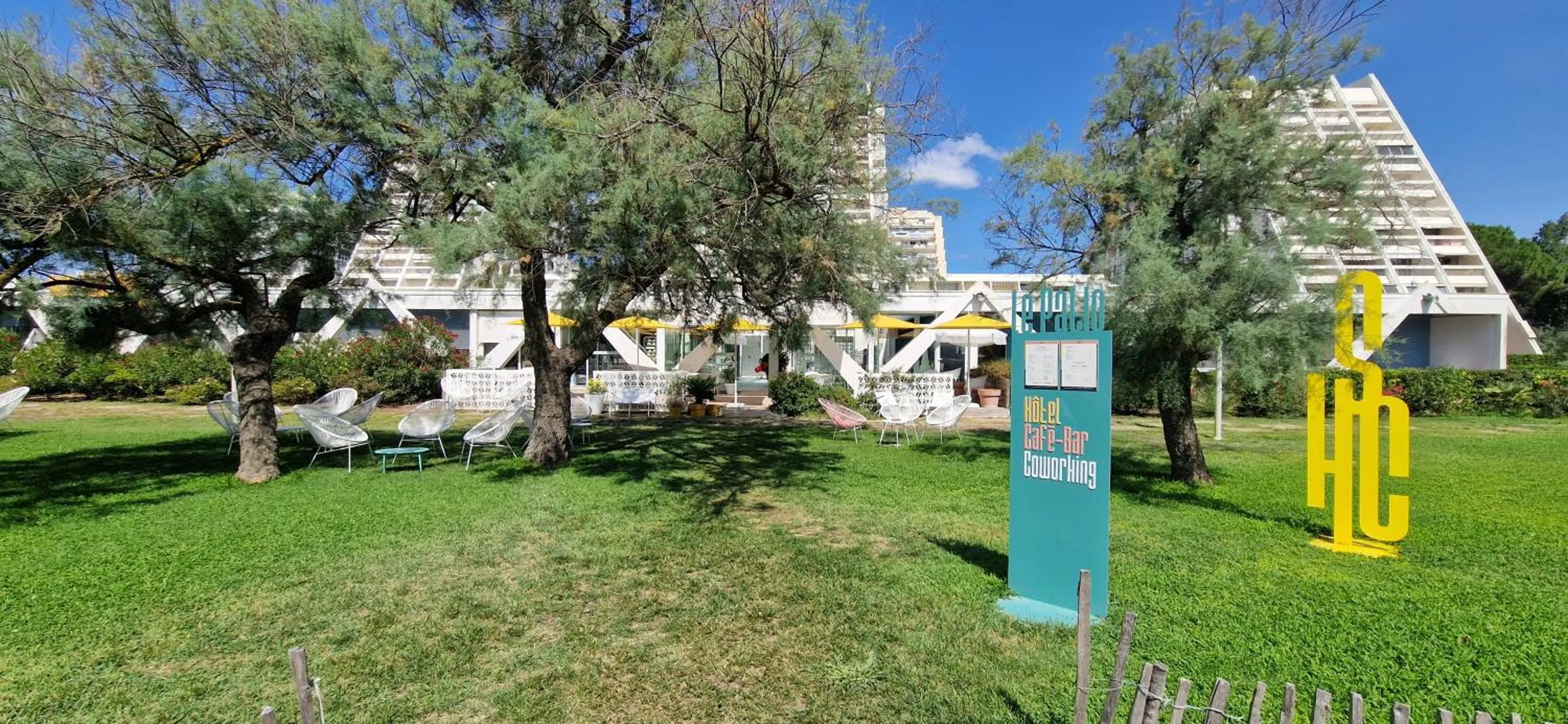 Natural landscape in Hôtel Saint-Clair, côté Plage