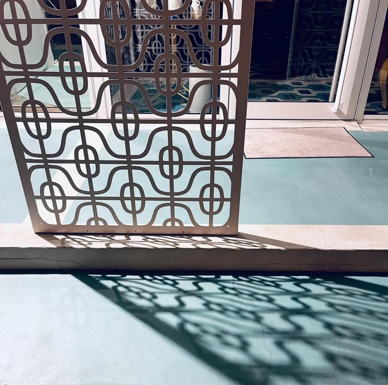 Decorative detail in Hôtel Saint-Clair, côté Plage