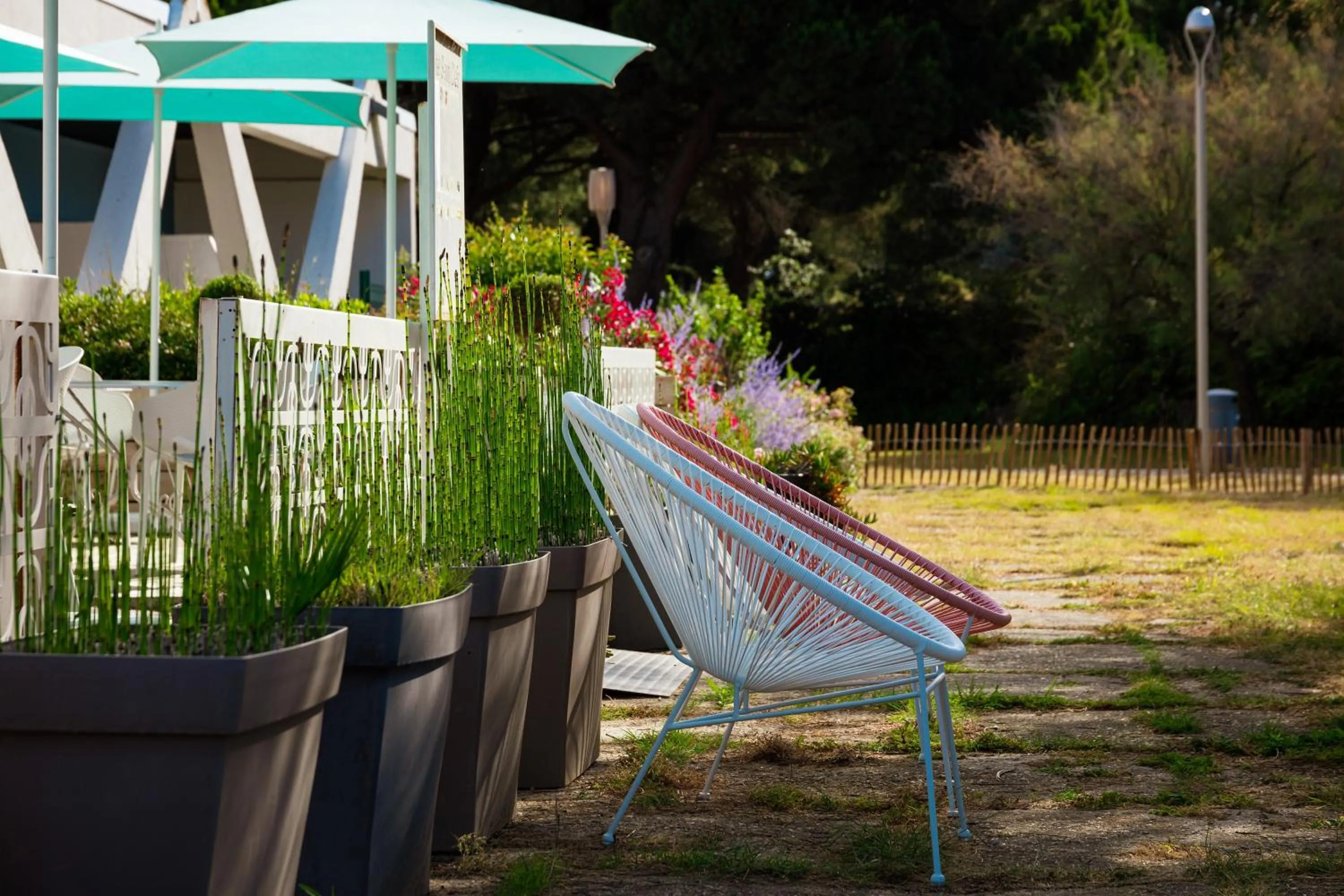 Garden in Hôtel Saint-Clair, côté Plage