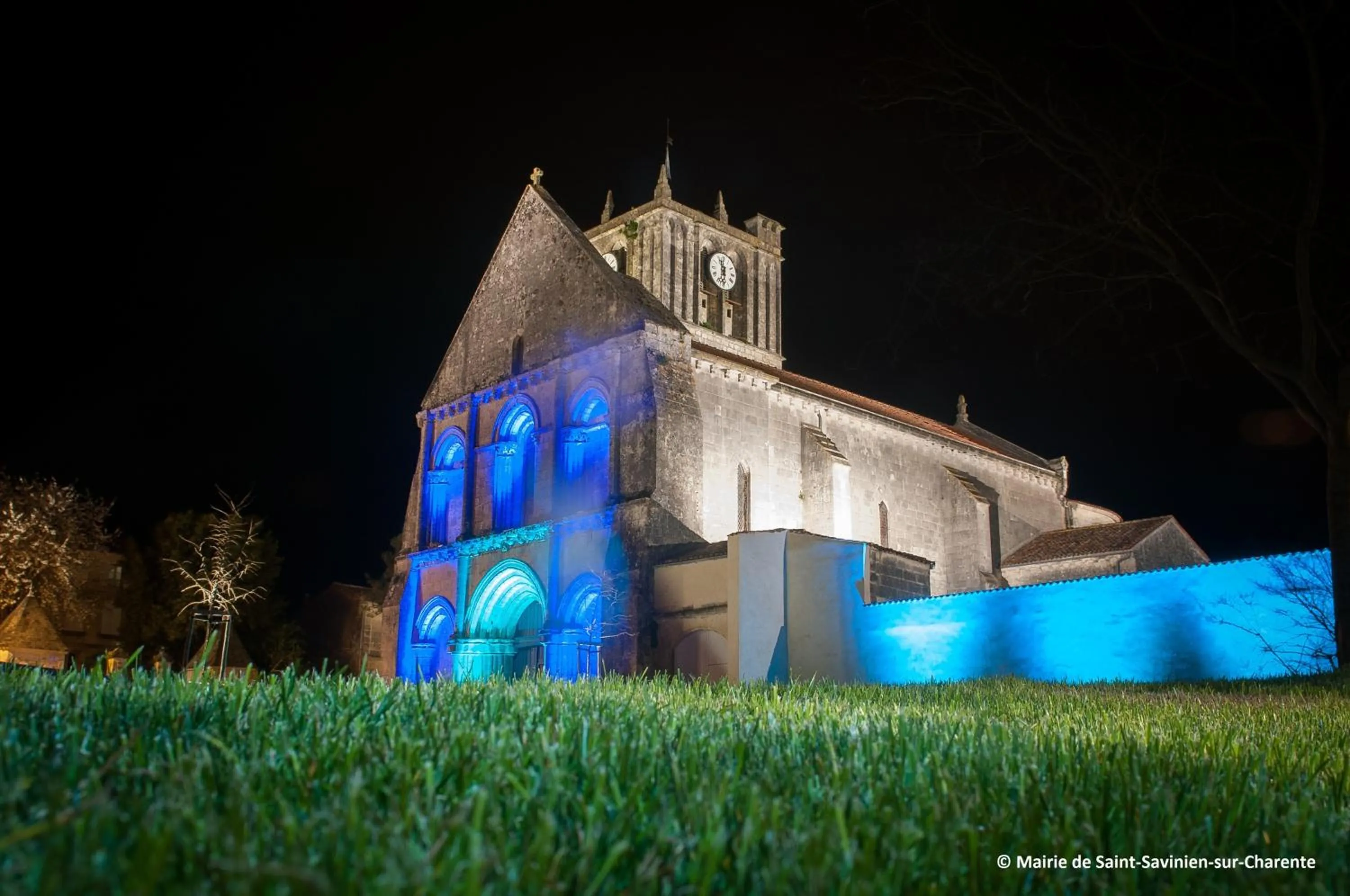 Off site in Logis Hôtel & Restaurant Le Saint Savinien