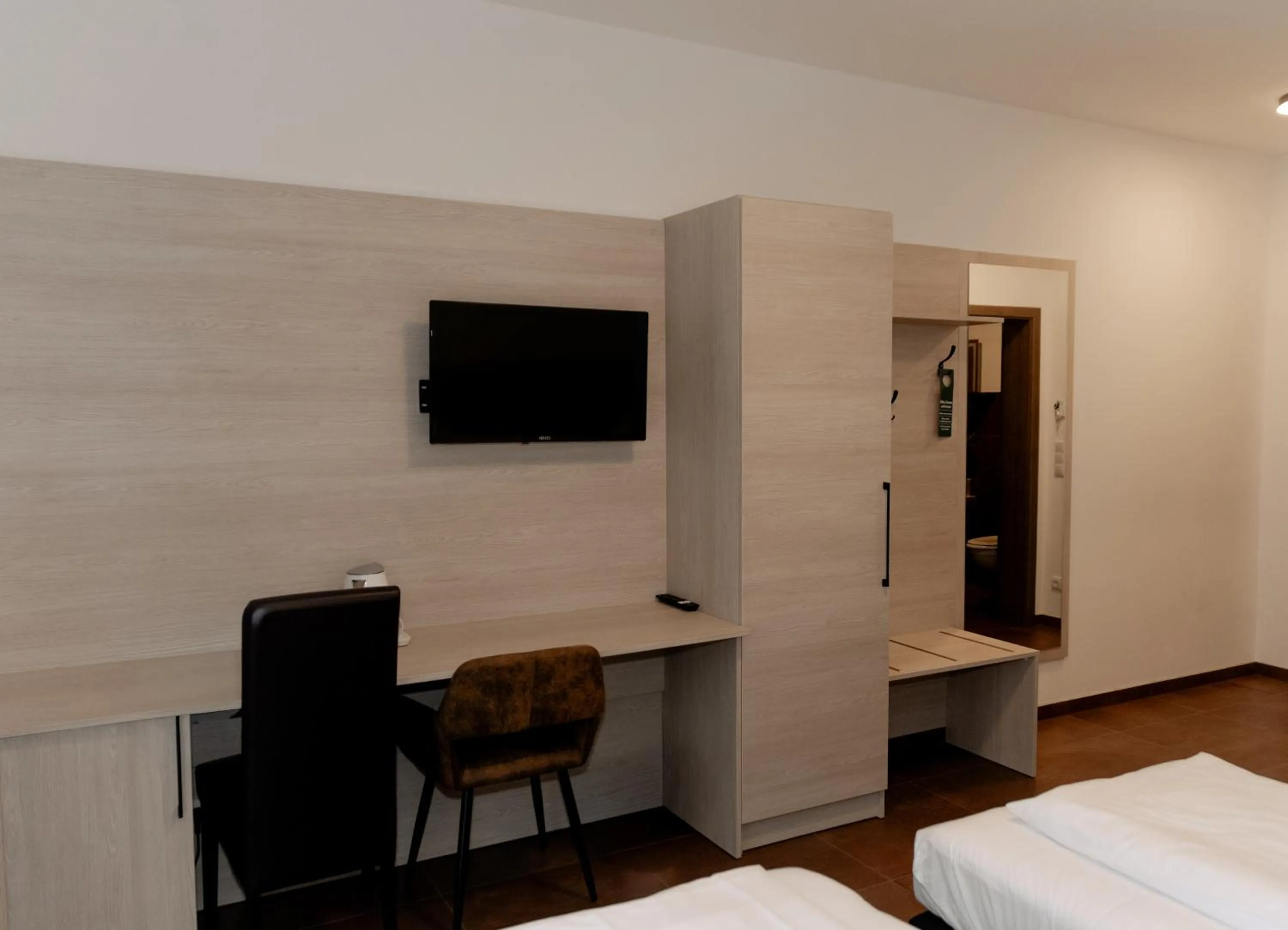 TV and multimedia, Bed in Ayhan Hotel