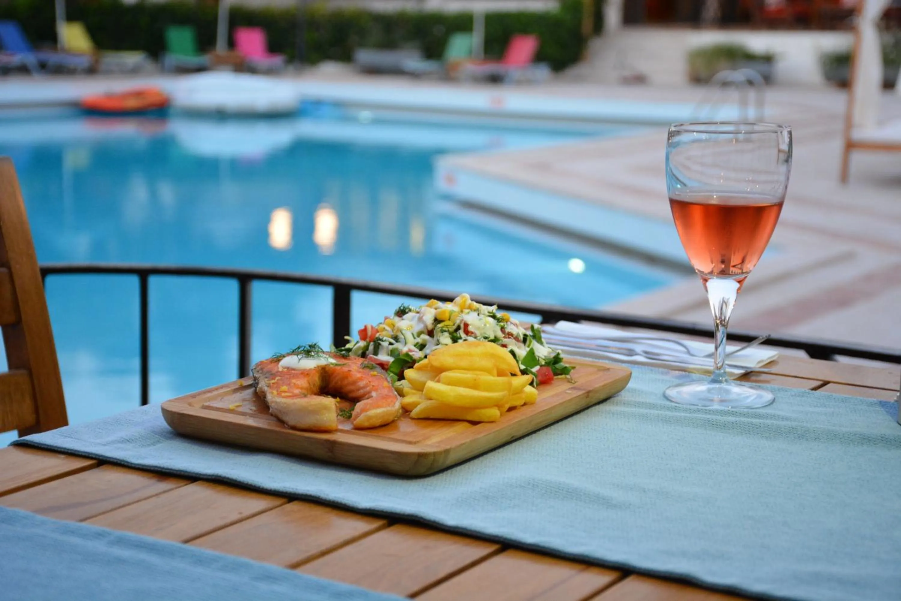 Restaurant/places to eat in Arinnanda Hotel Cesme