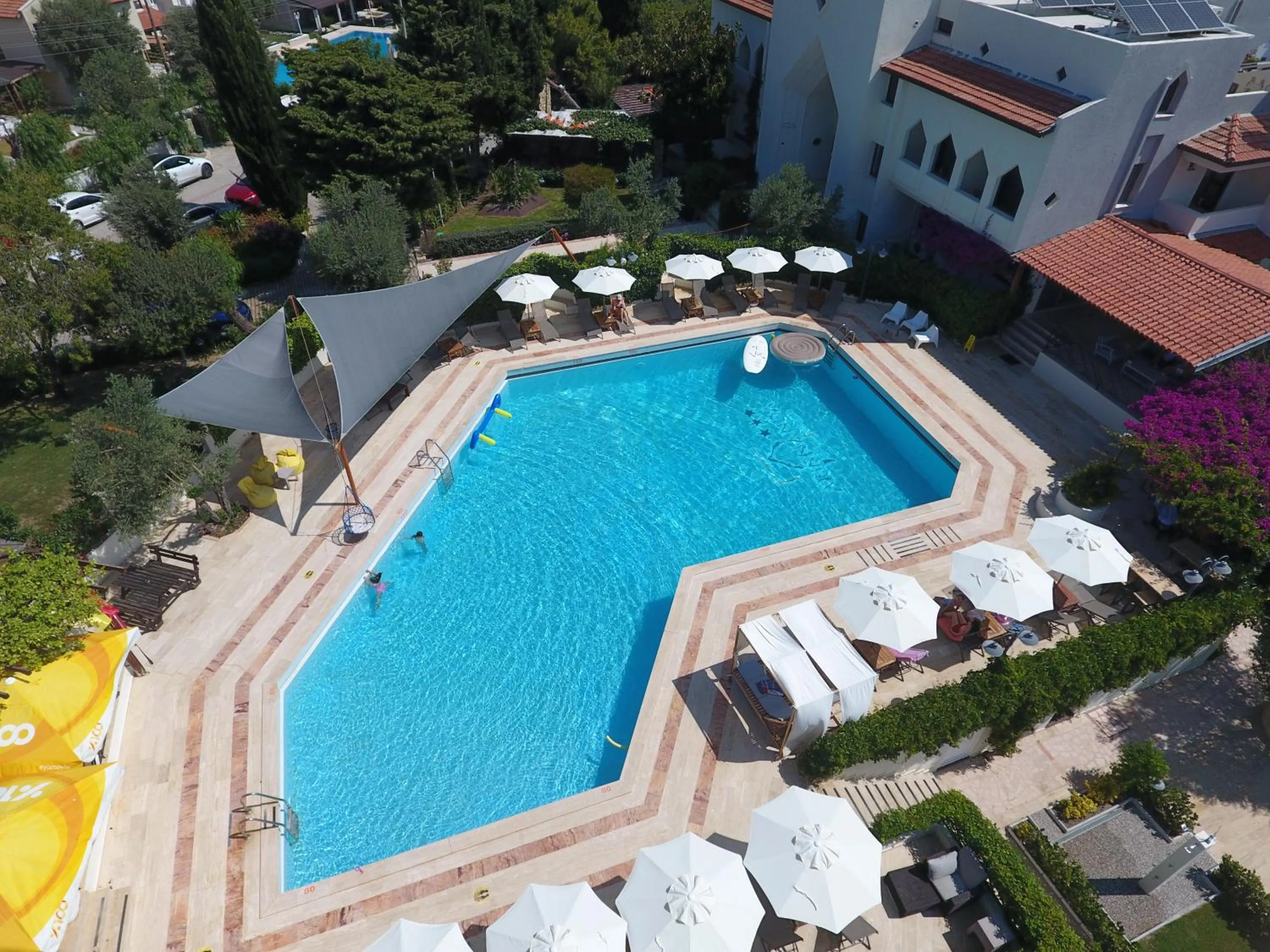 Swimming pool in Arinnanda Hotel Cesme