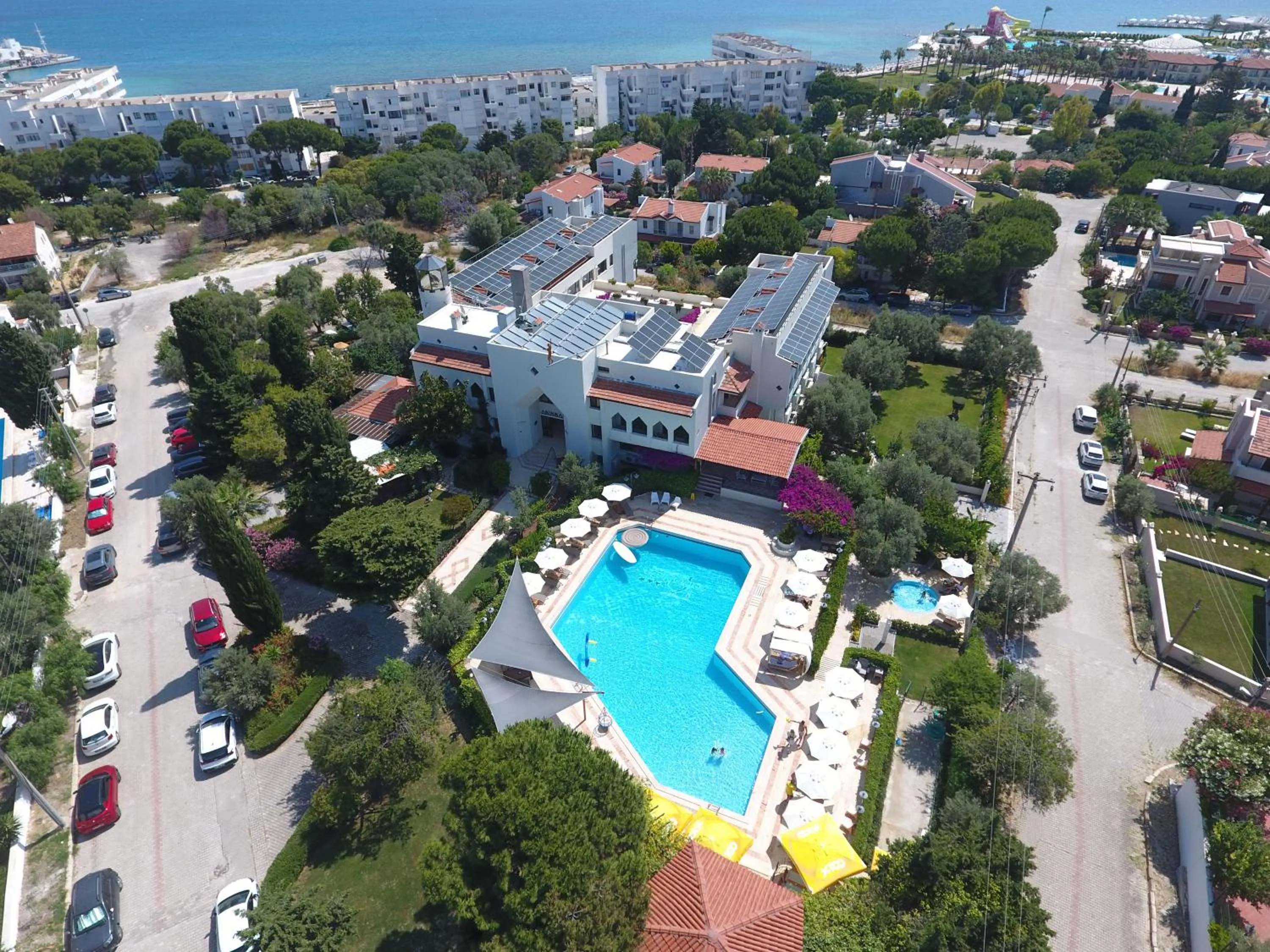 Swimming pool in Arinnanda Hotel Cesme