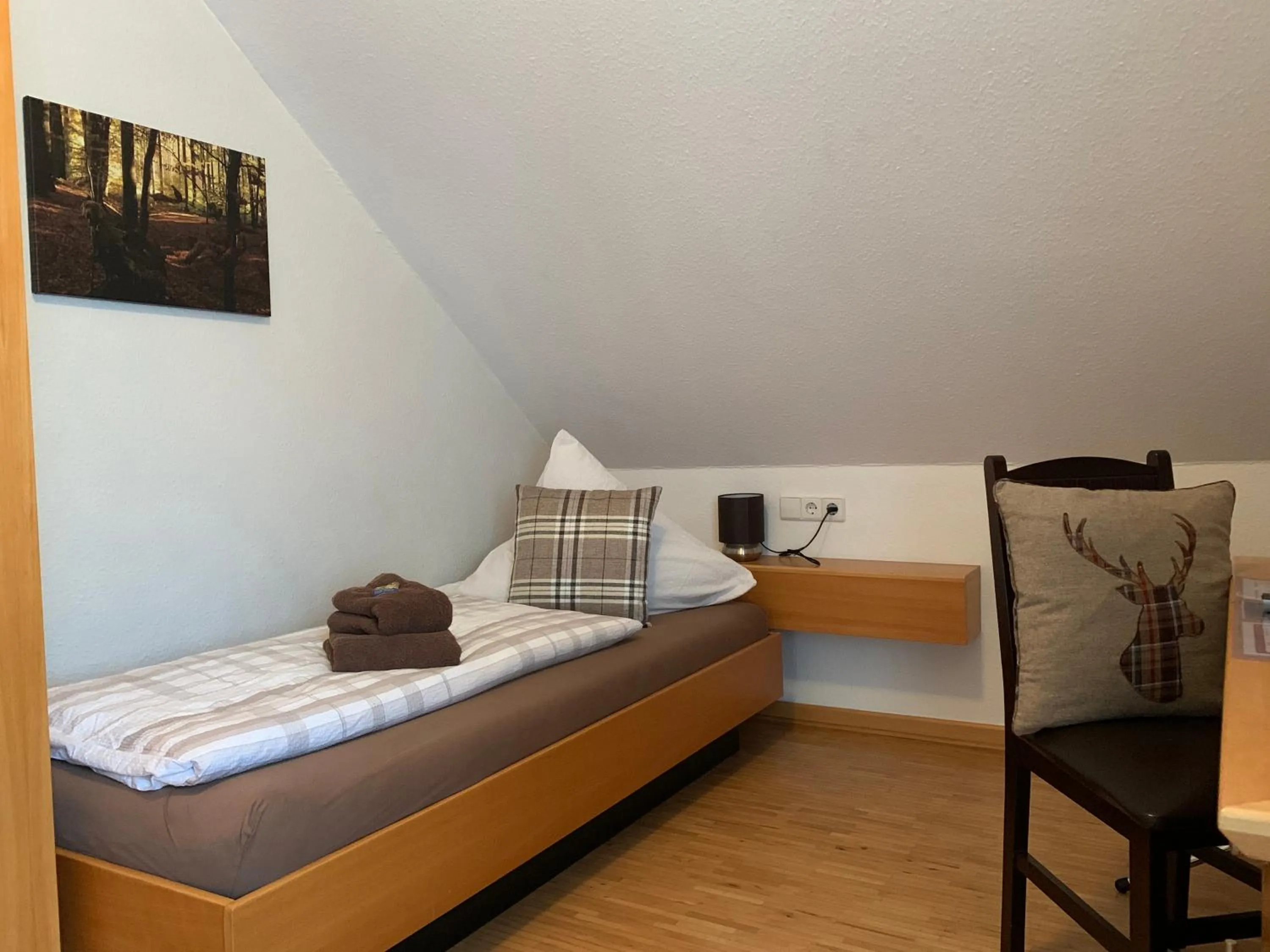 Photo of the whole room, Bed in Landgasthaus-Hotel Wenninghoff