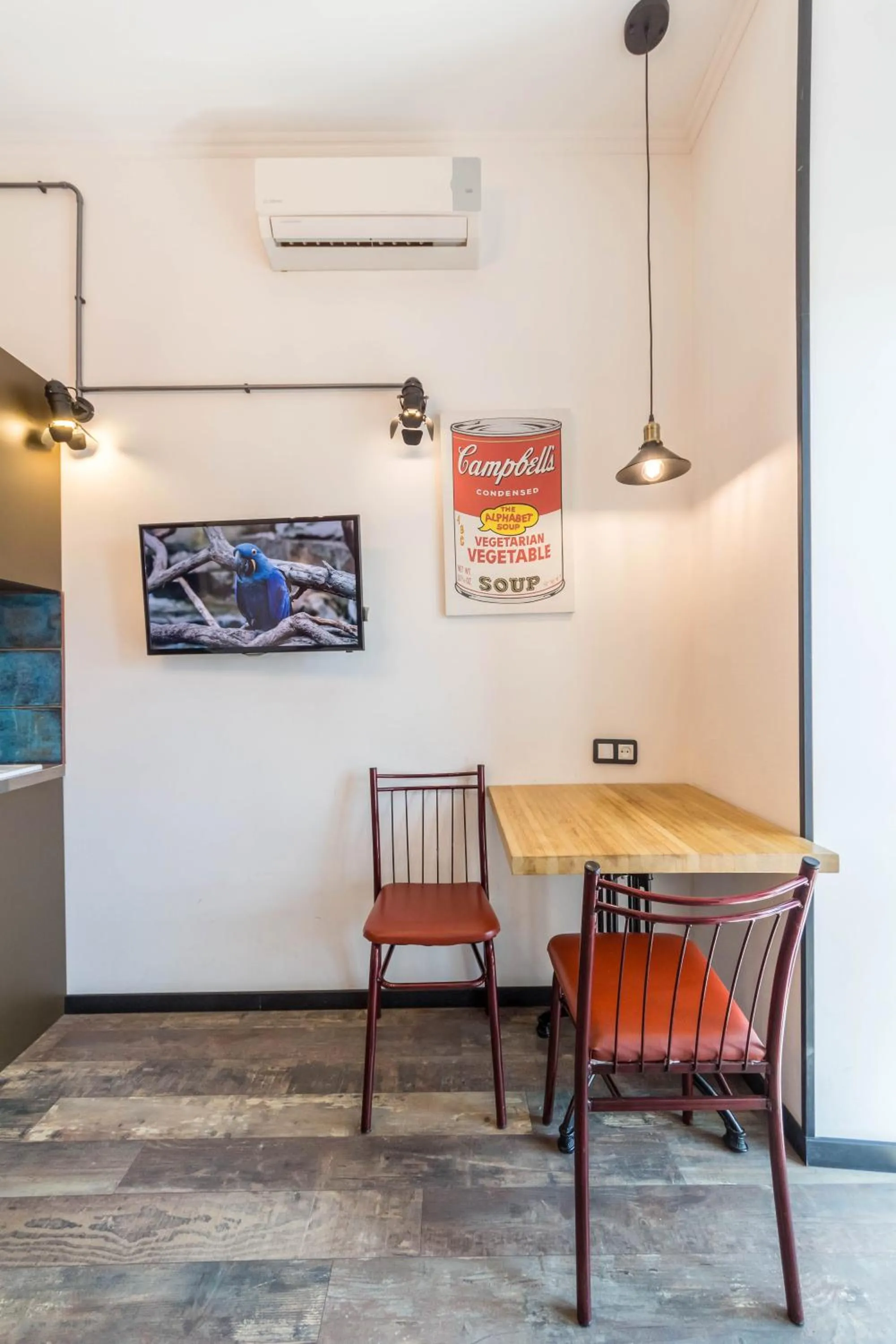 Dining area in Secret Apartments
