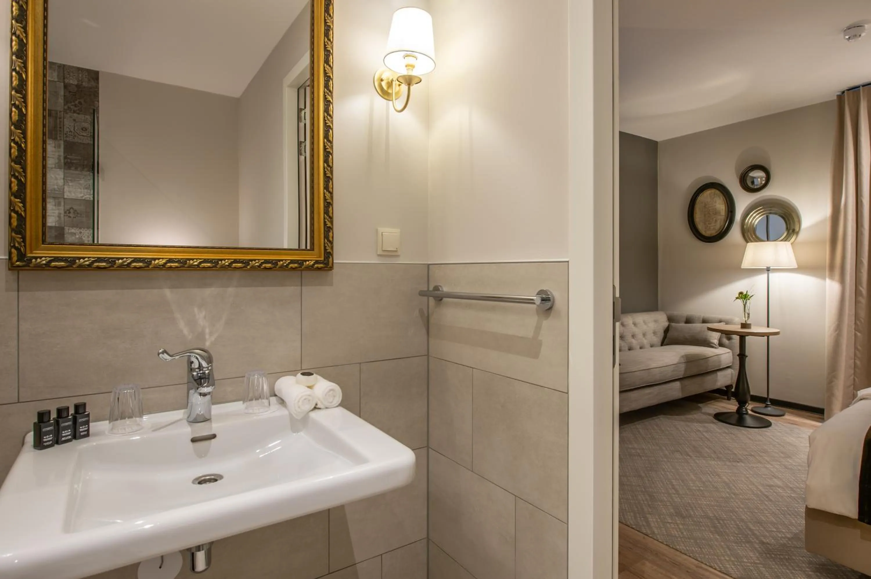 Bathroom in Mondragon