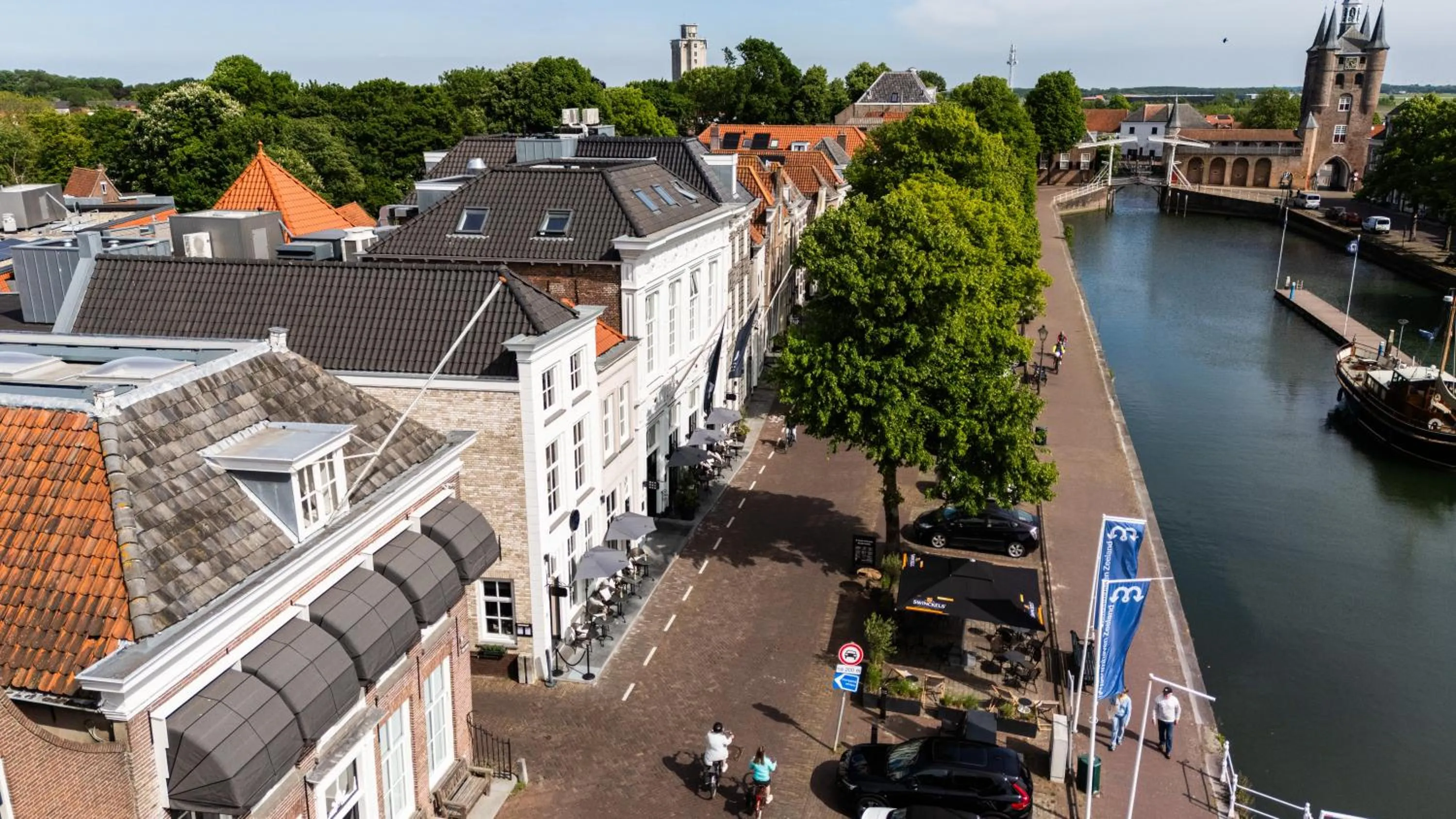 Facade/entrance in Mondragon