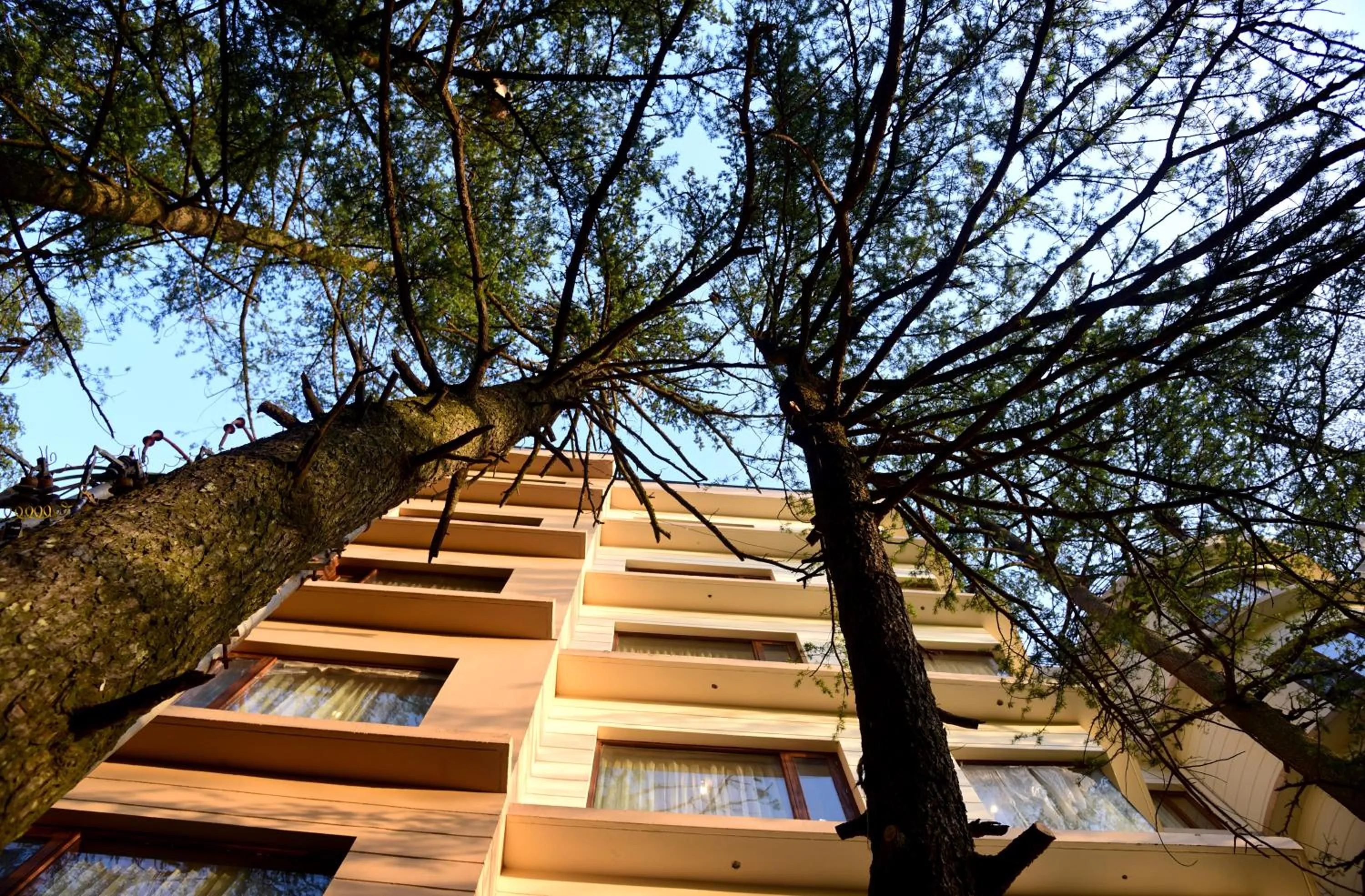 Property building in Royale Retreat Hotel & Spa Near Mall Road