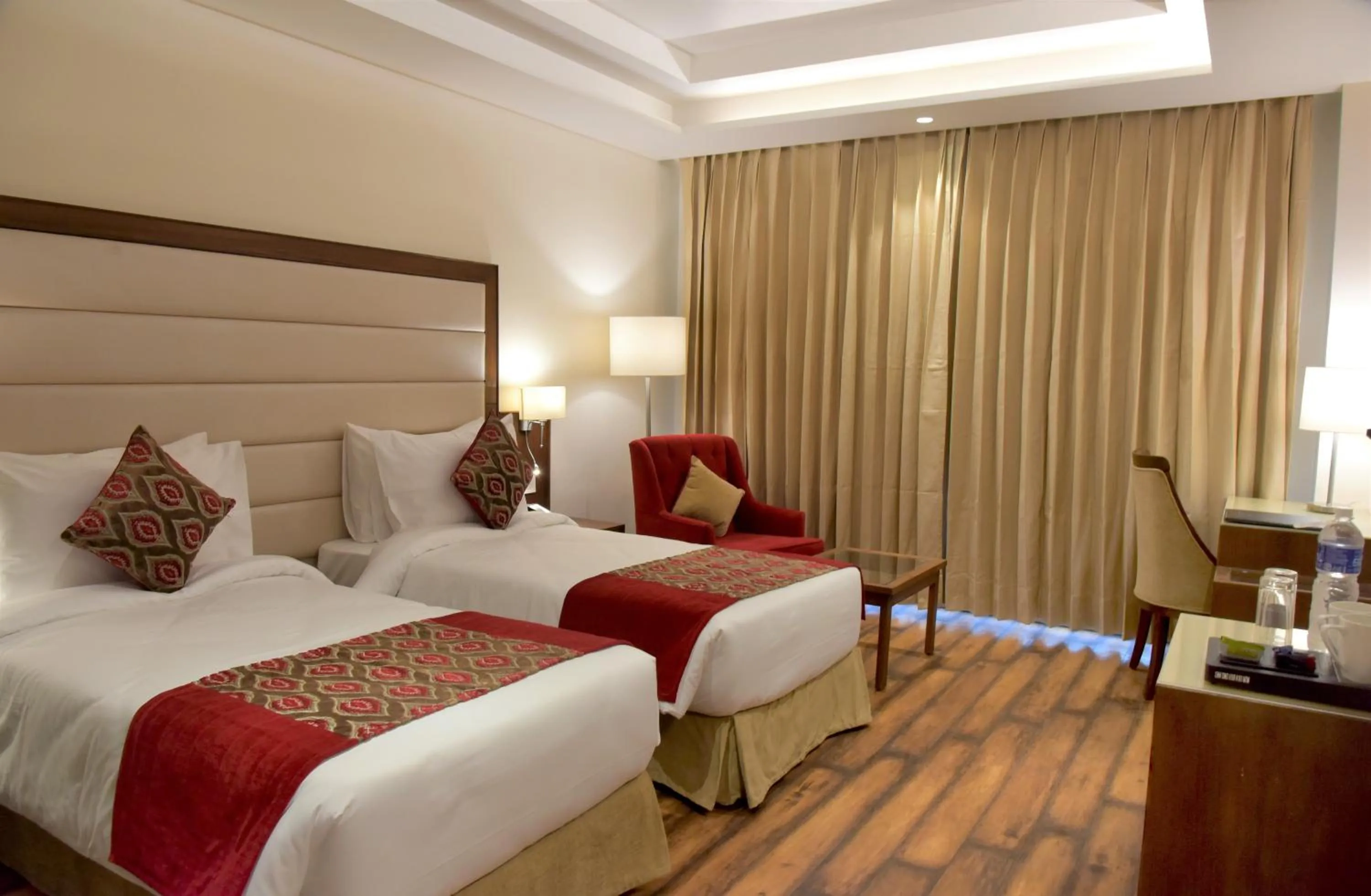 Photo of the whole room, Bed in Royale Retreat Hotel & Spa Near Mall Road