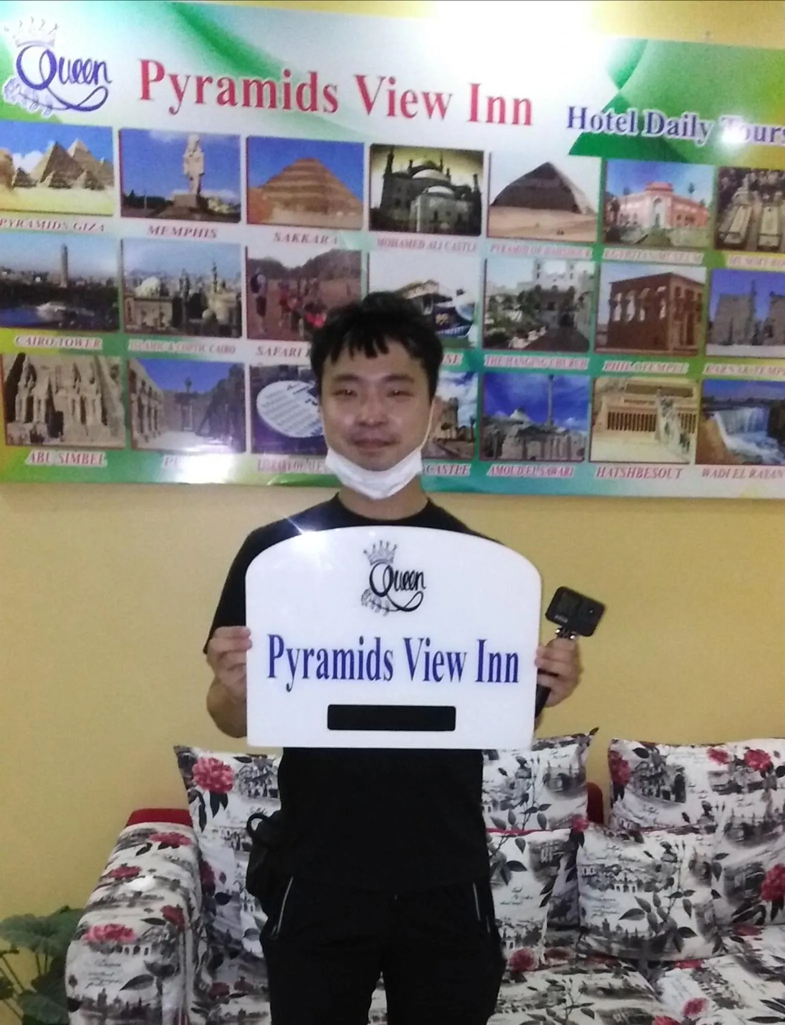 Queen Pyramids View Inn