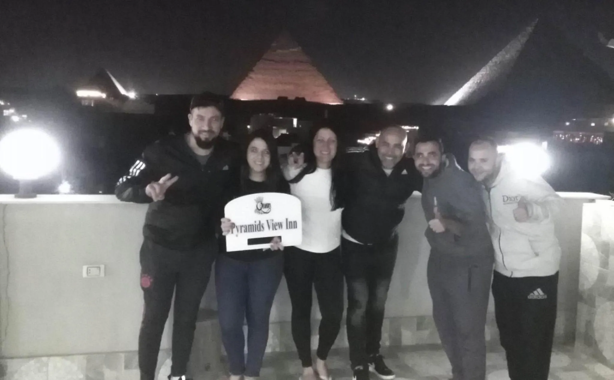 Queen Pyramids View Inn