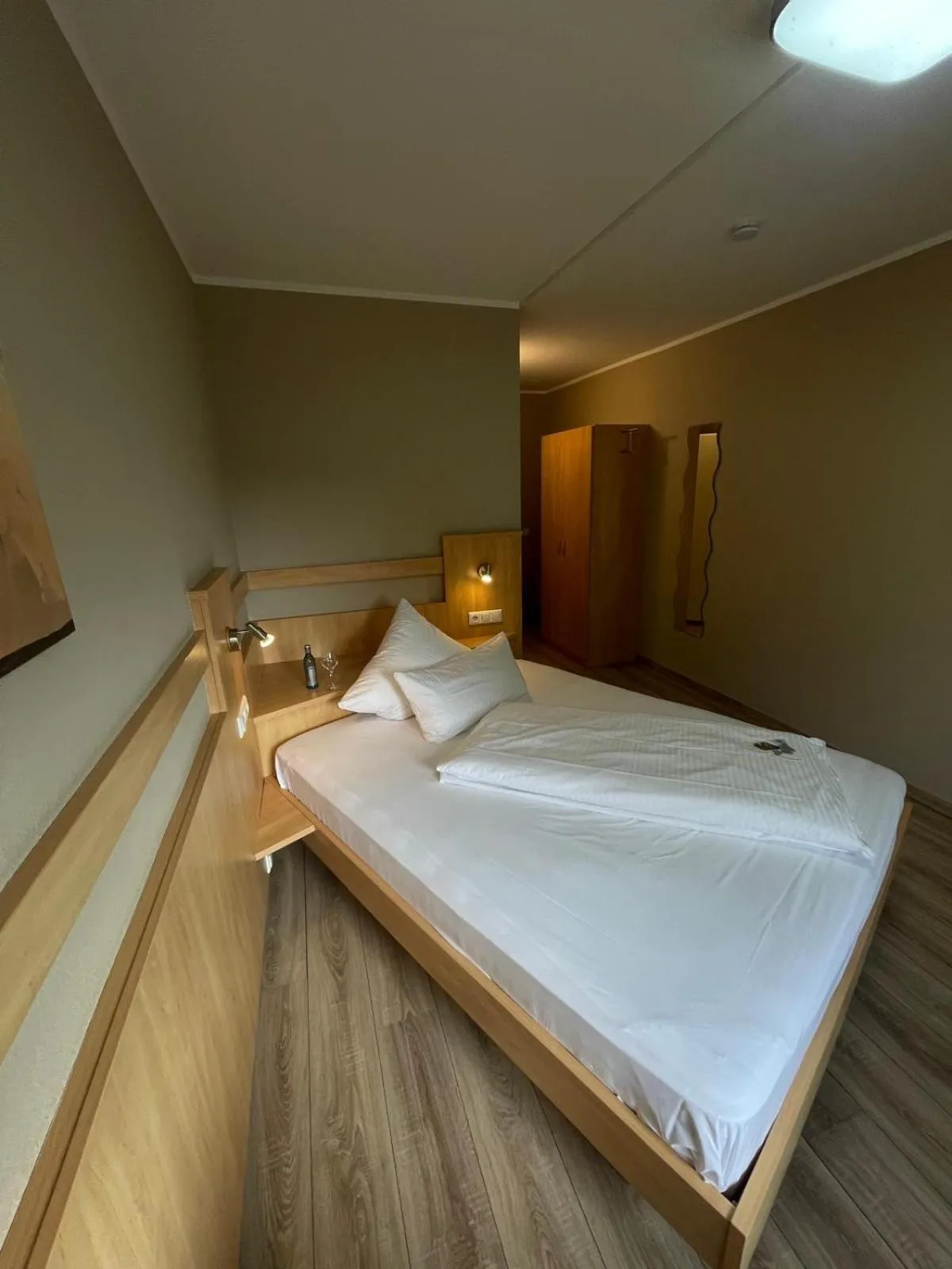 Bed in Hotel Waldesruh