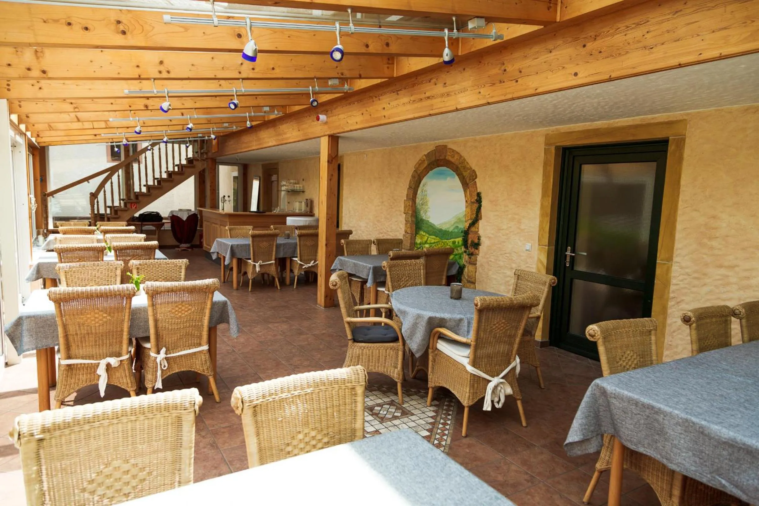 Restaurant/places to eat in Hotel Fronhof Mettendorf