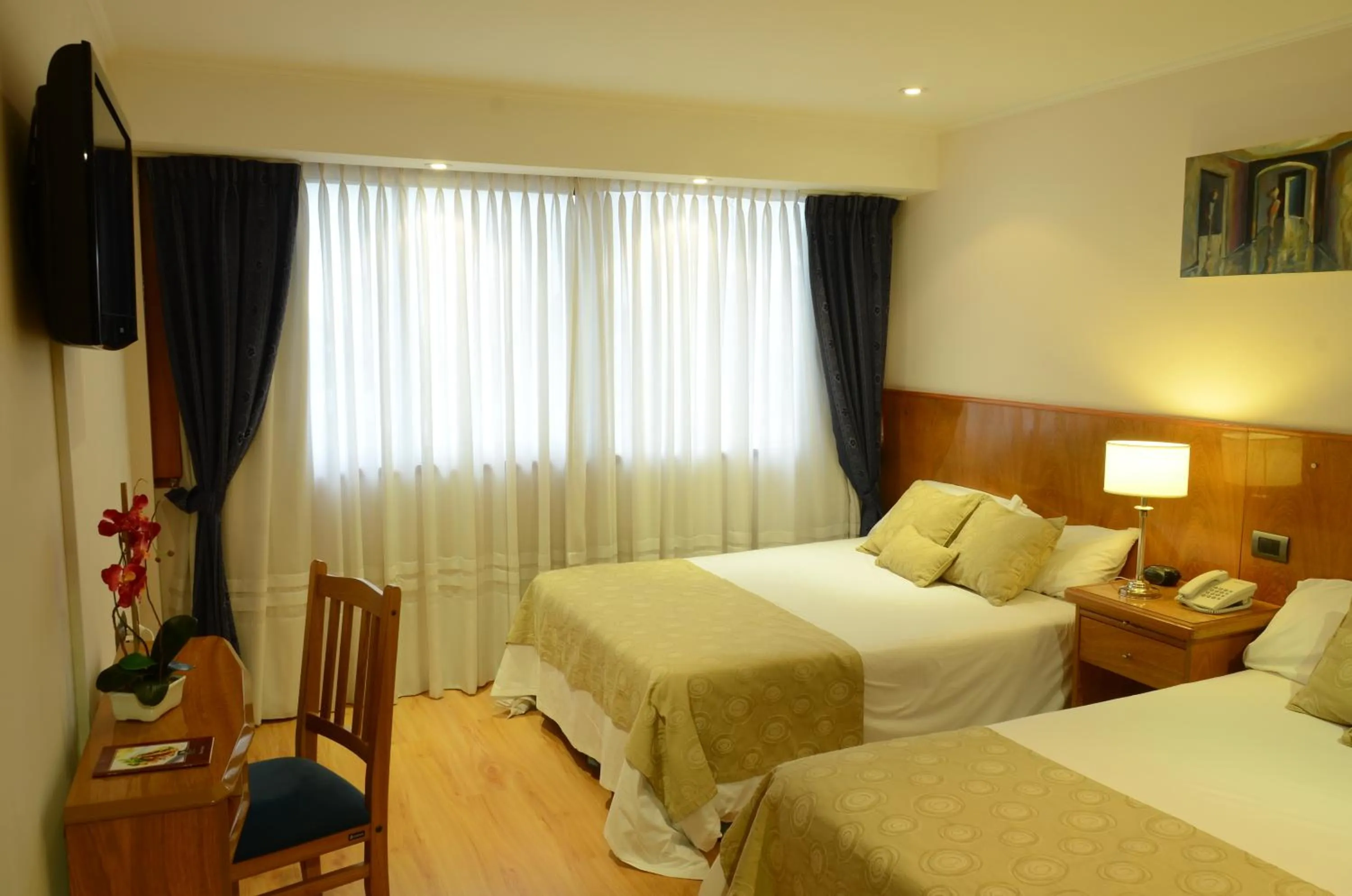 Photo of the whole room, Bed in Ñikén Hotel & Spa