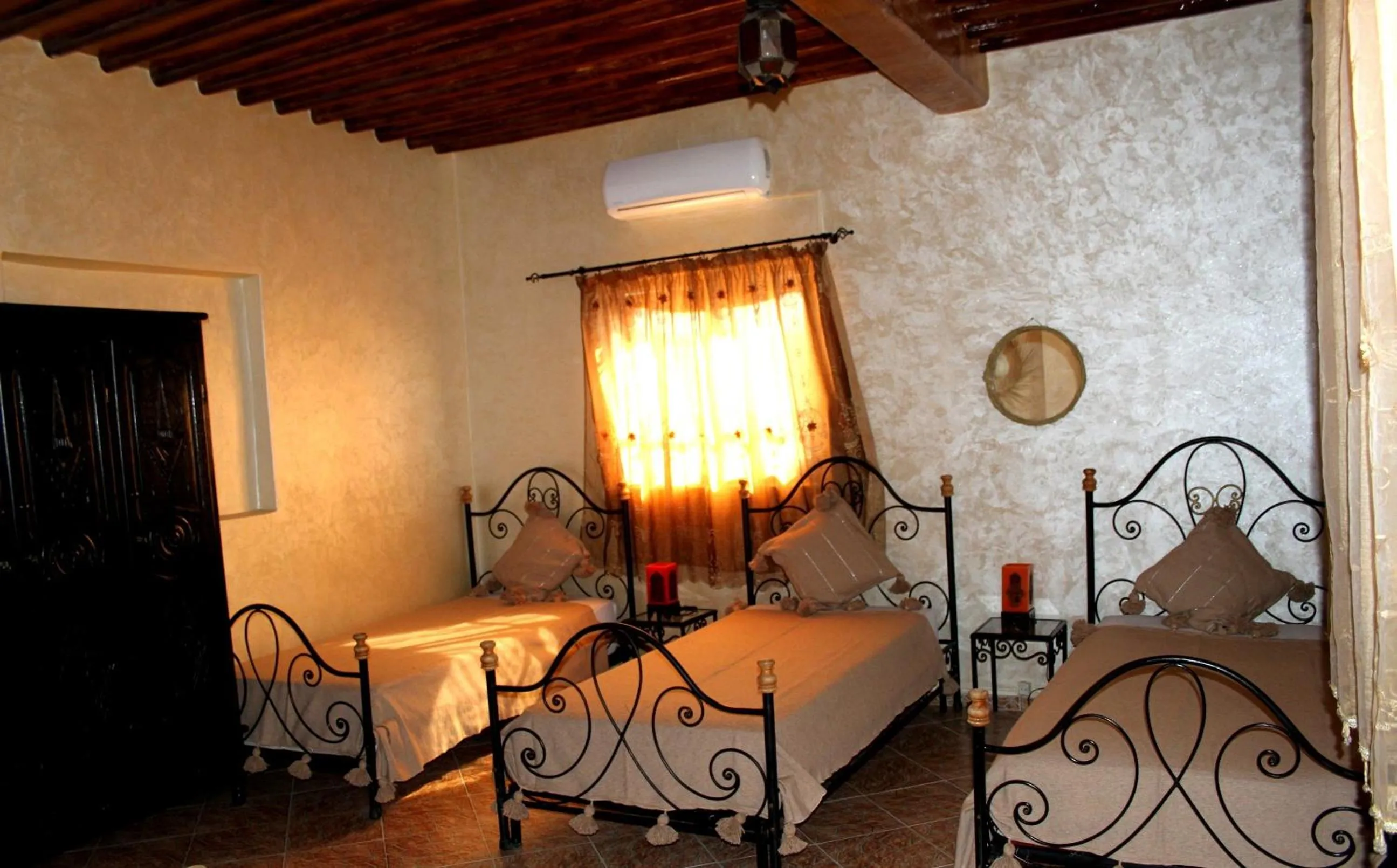 Bed in Original Surf Morocco