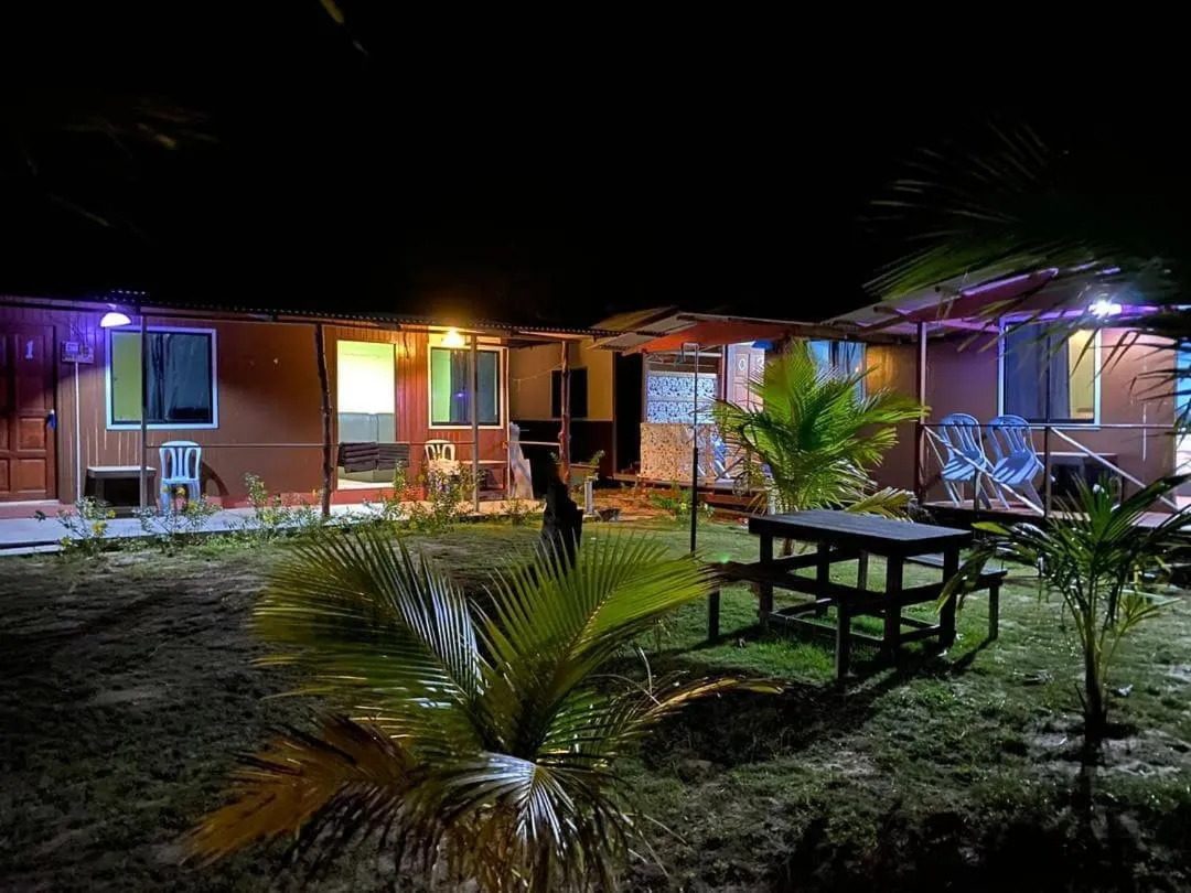 juara seaview chalet, kampung juara