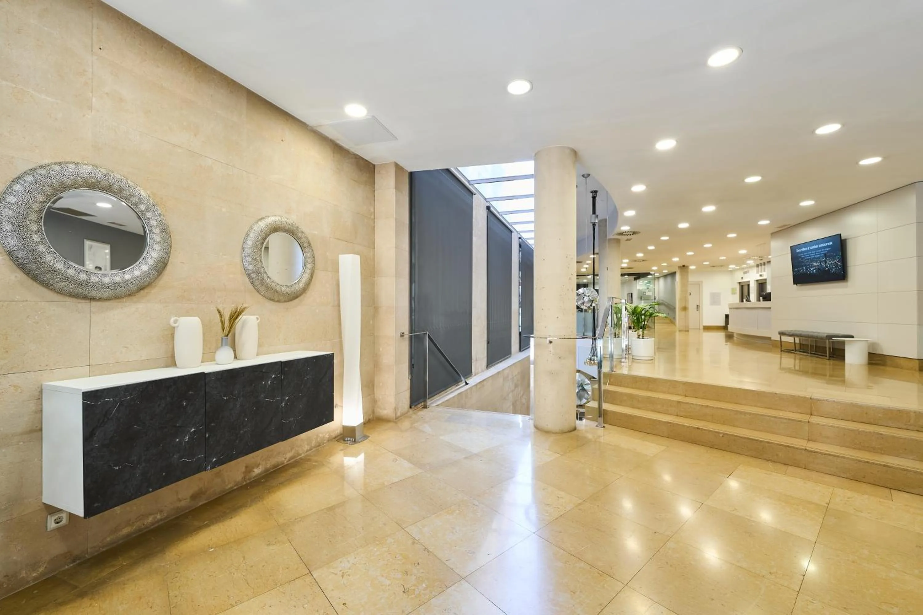 Lobby or reception in RAMBLAS HOTEL powered by Vincci Hoteles
