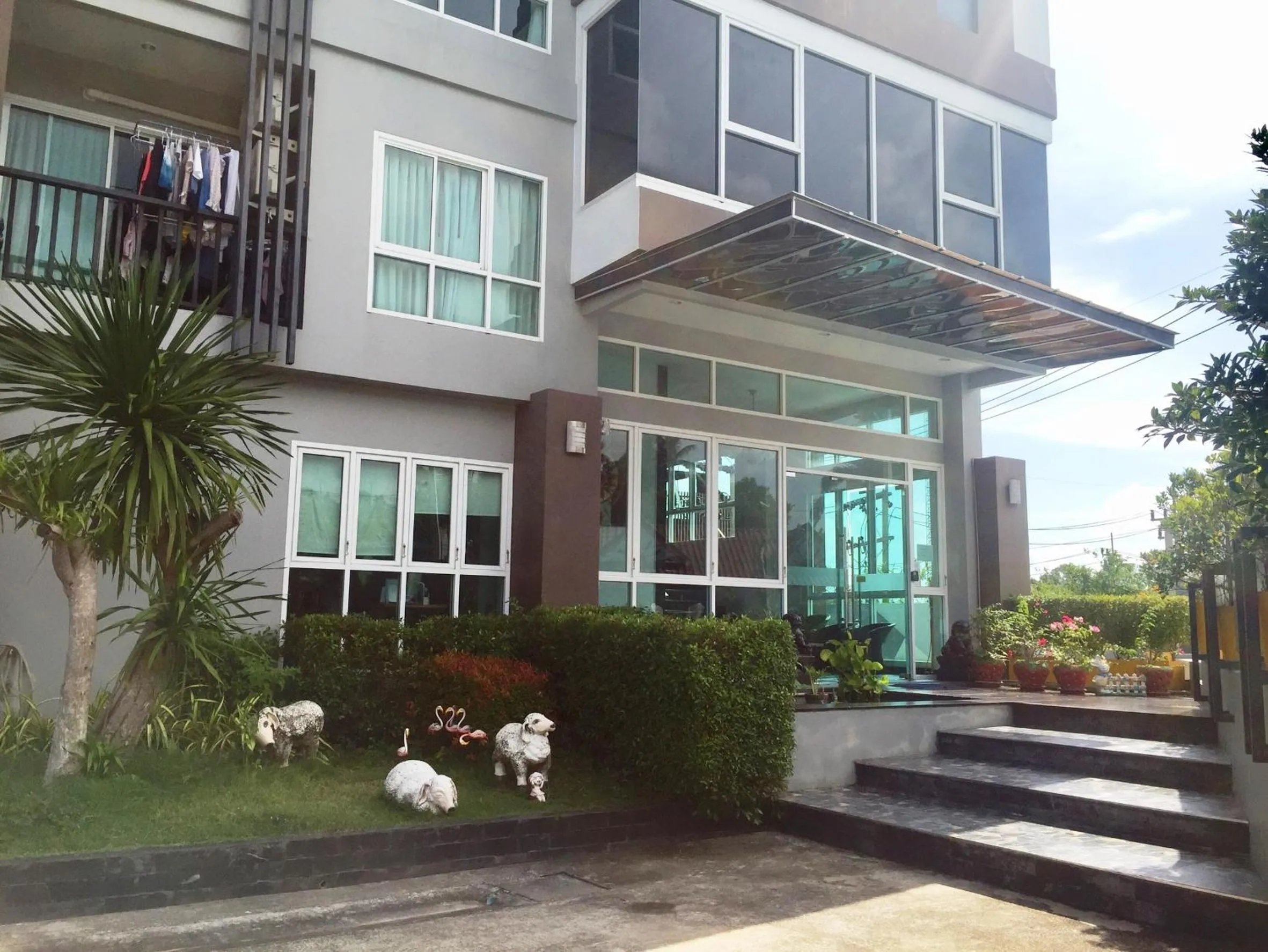 Facade/entrance in Aonang Ocean View Studio ( The Sea Condo )