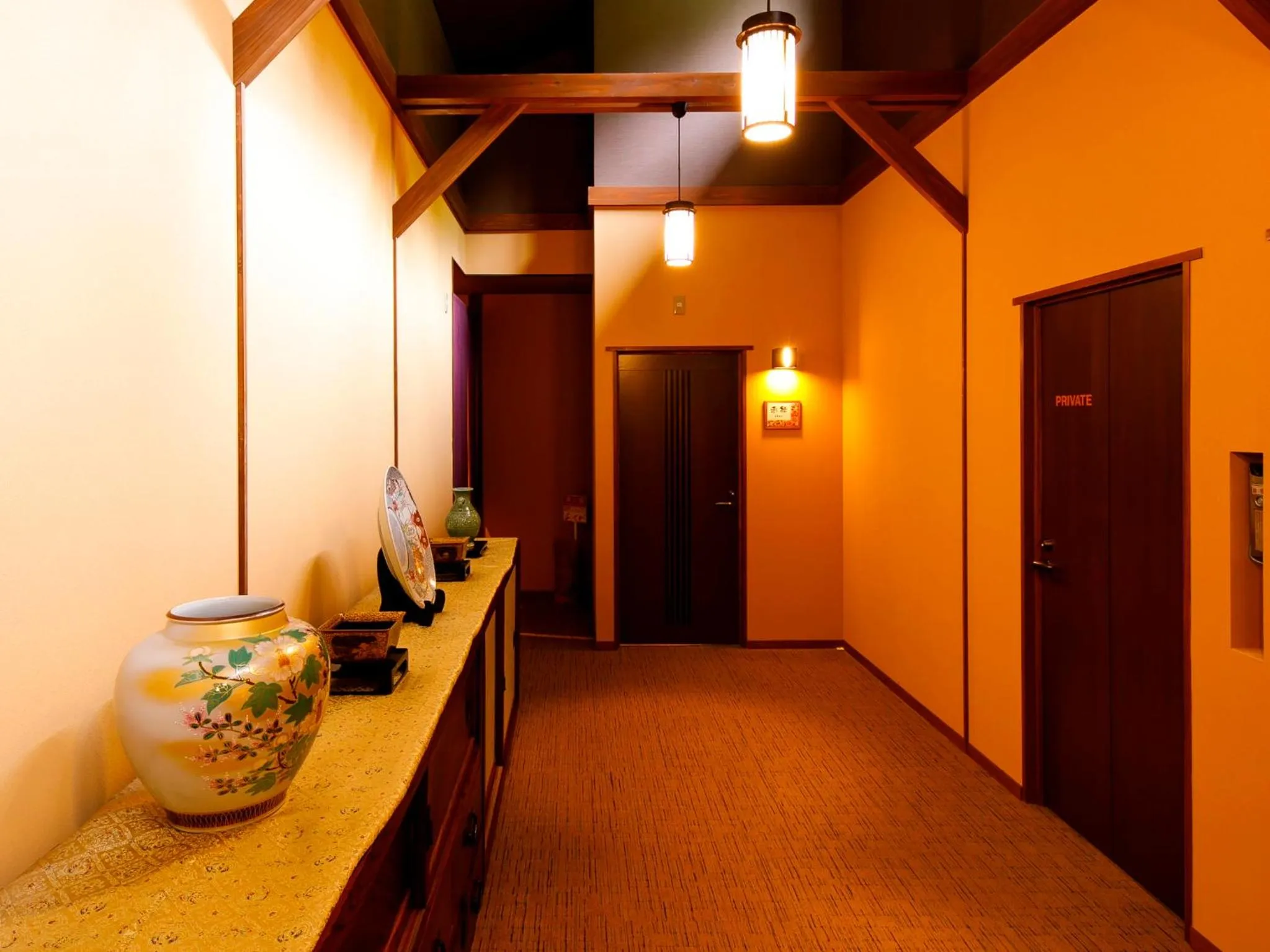 Kanazawa Yuwaku Onsen Kokarian