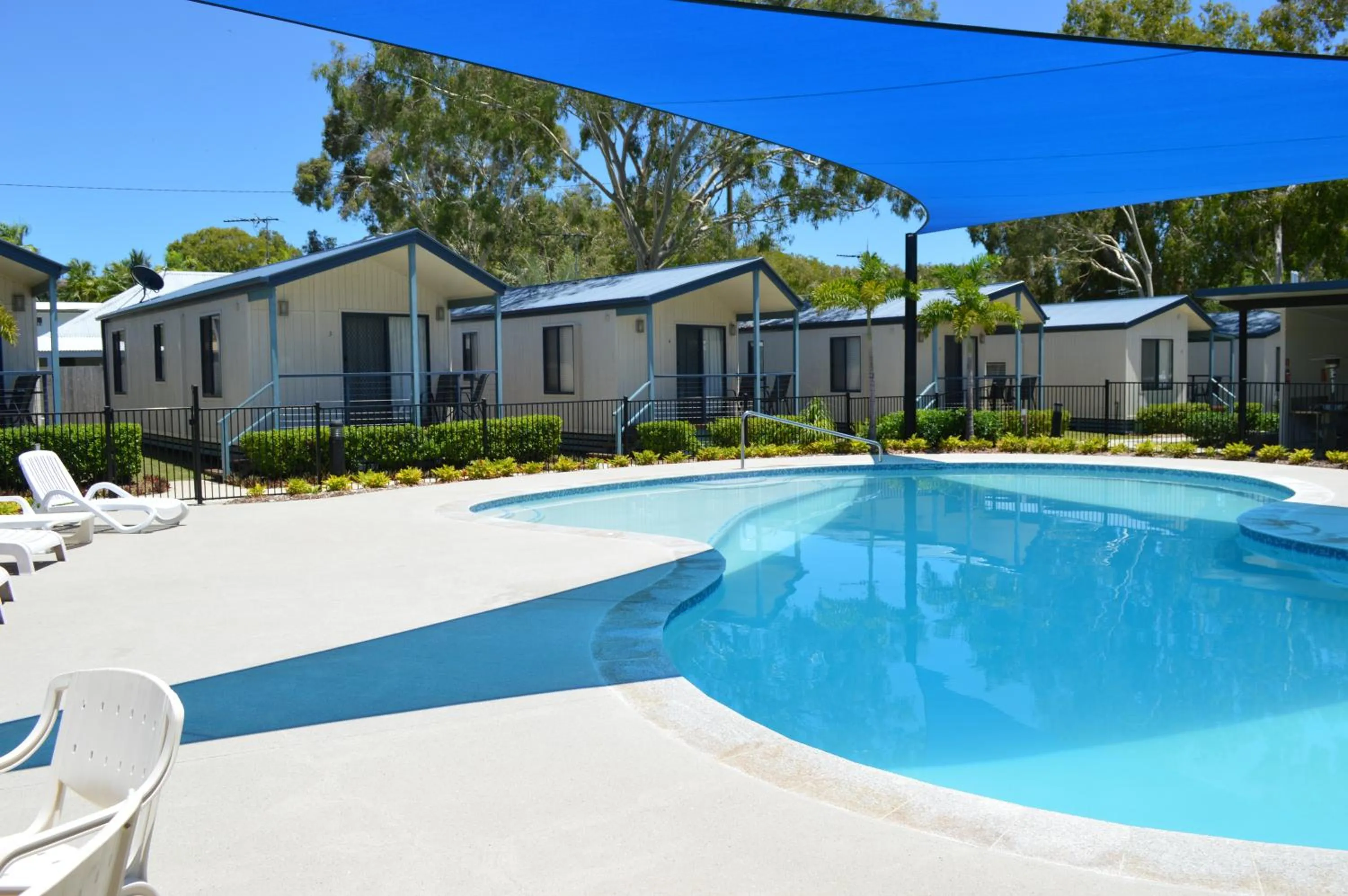 Swimming pool in BIG4 Mackay Blacks Beach Holiday Park