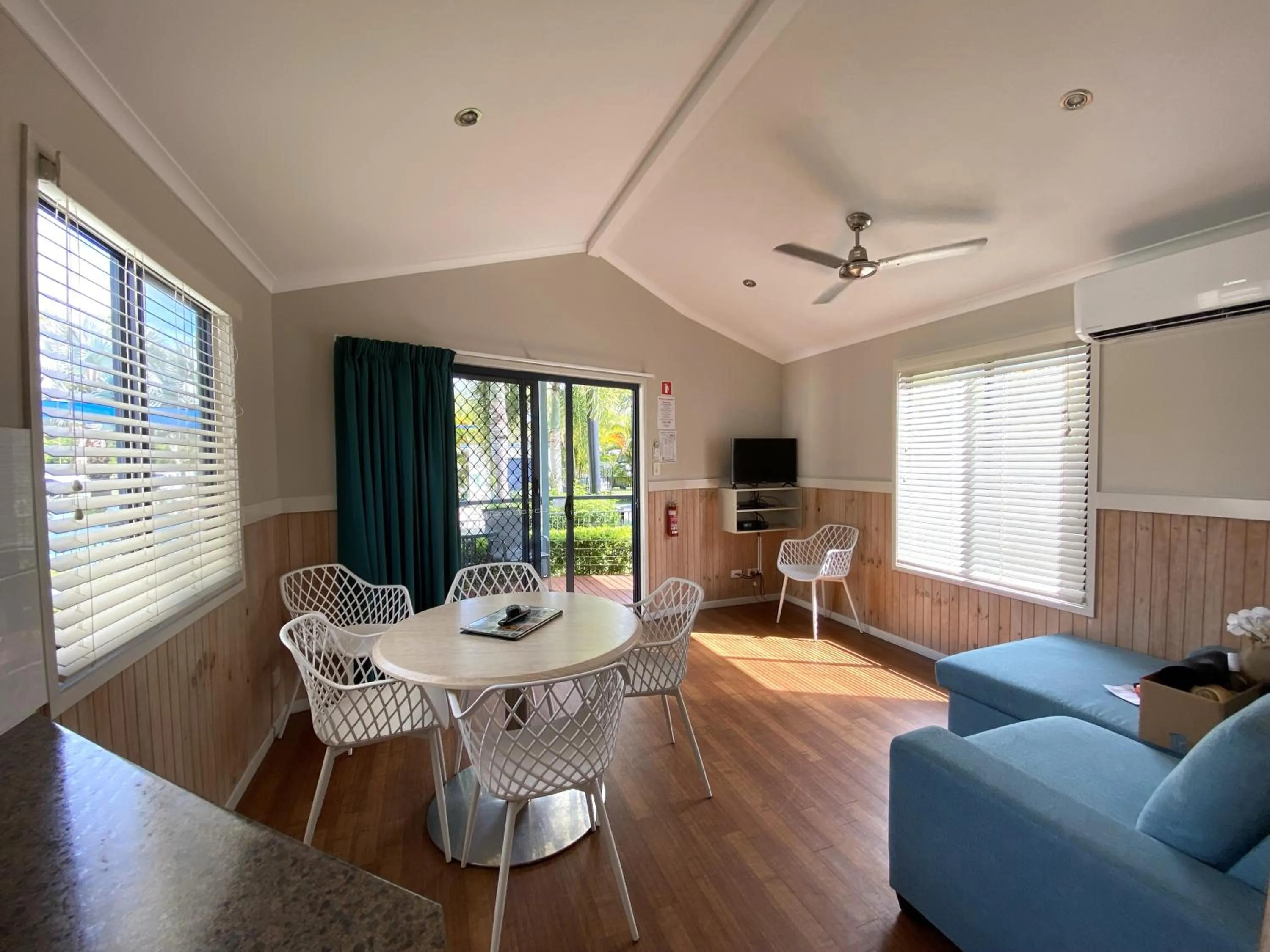Living room in BIG4 Mackay Blacks Beach Holiday Park
