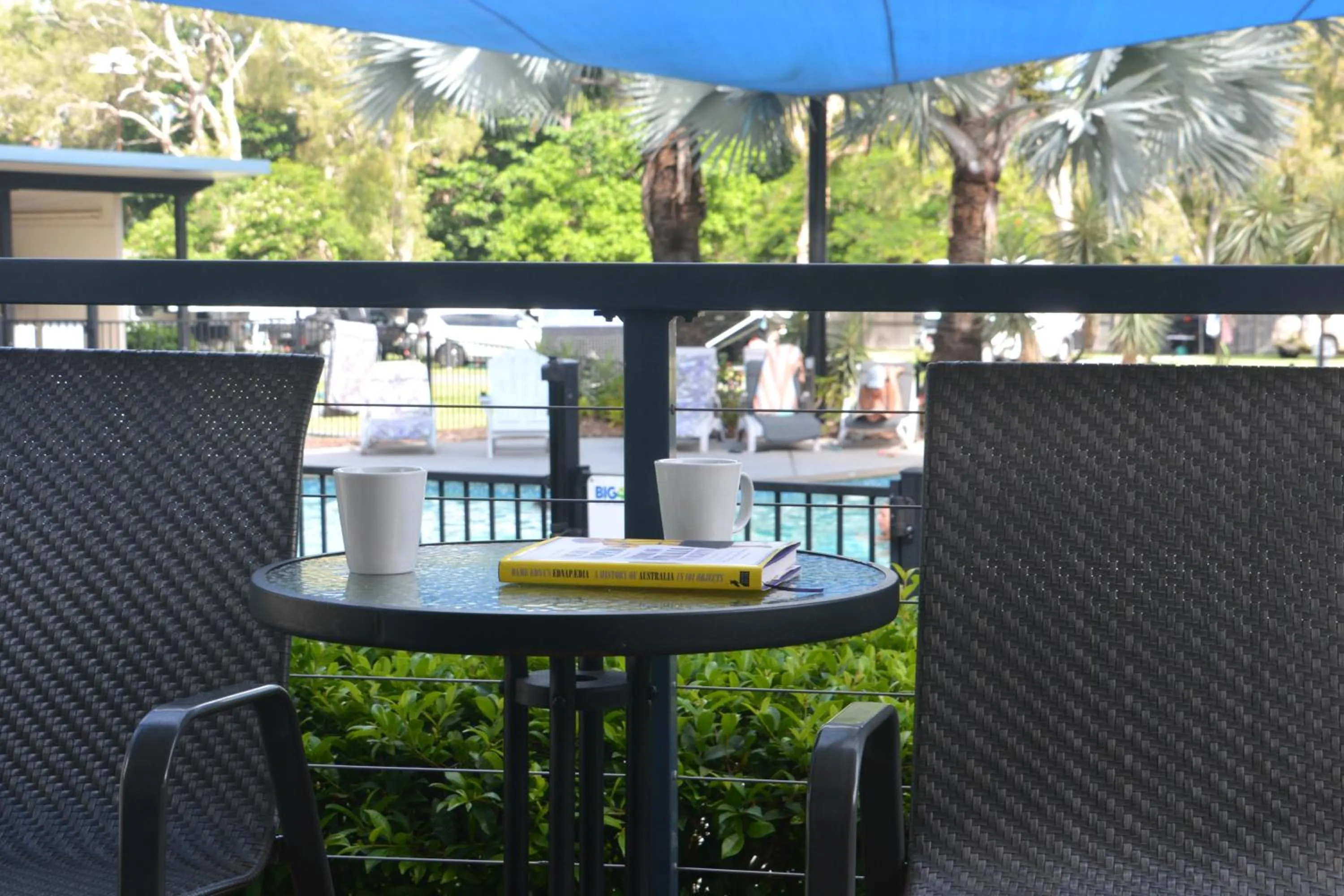 Patio in BIG4 Mackay Blacks Beach Holiday Park