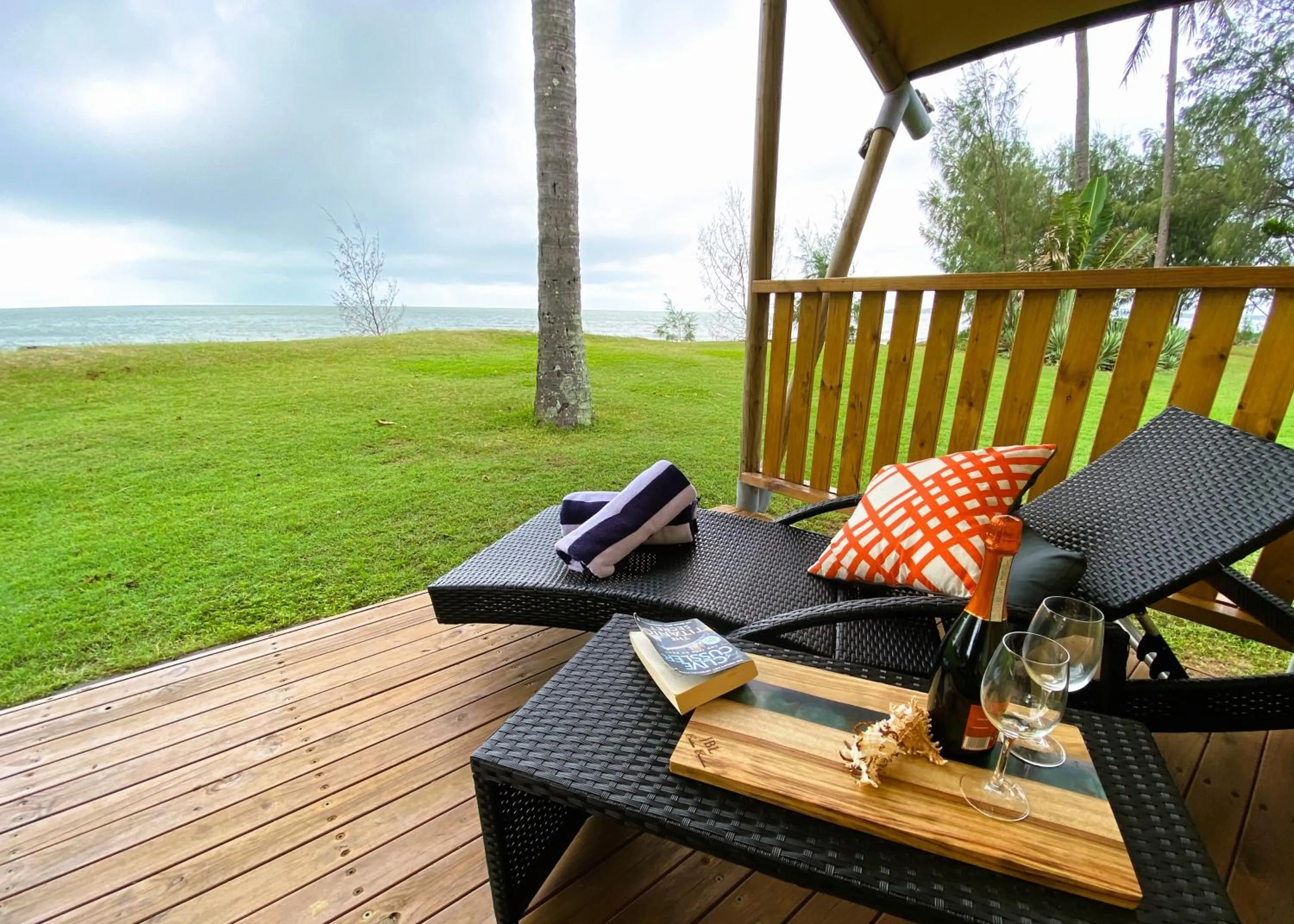 Patio in BIG4 Mackay Blacks Beach Holiday Park