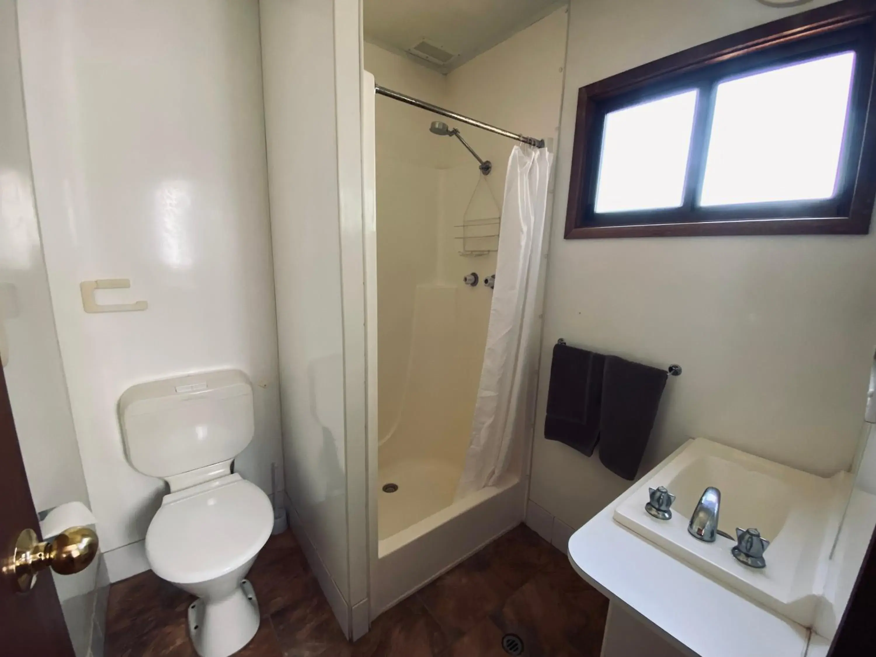 Budget Queen Cabin in Sturt Motel Budget Queen Cabin in Sturt Motel