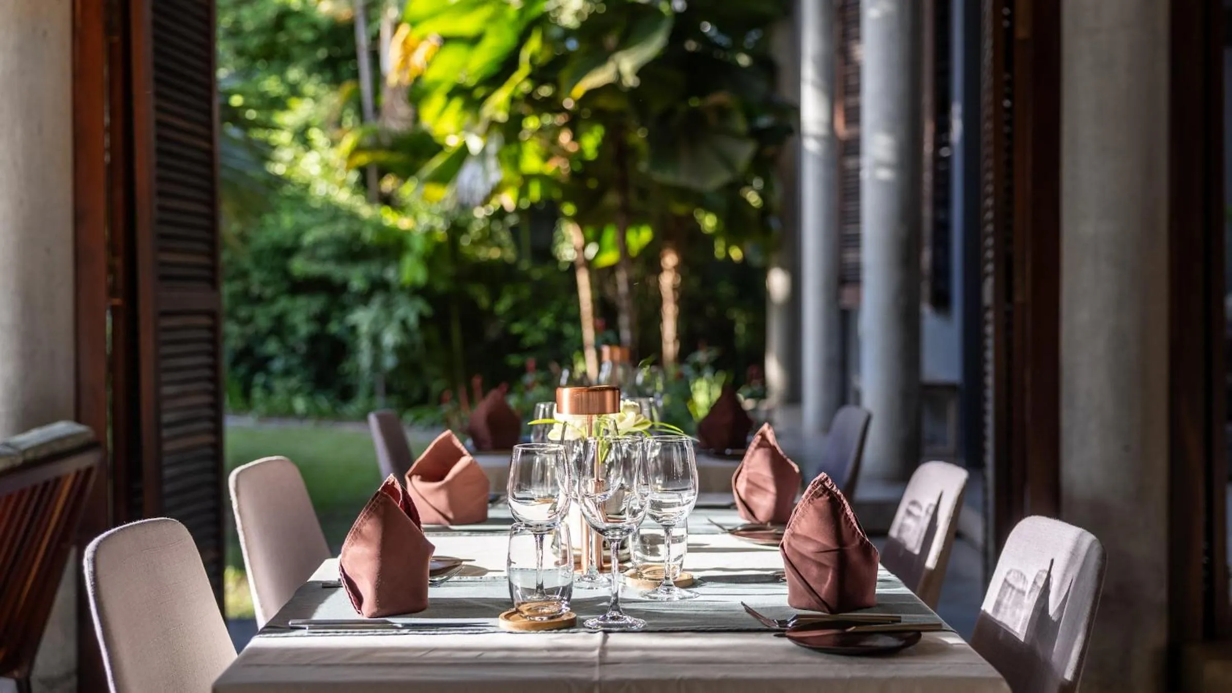 Restaurant/places to eat in Sala Lodges