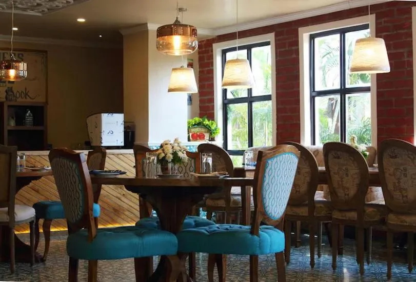 Restaurant/places to eat in The Presidency