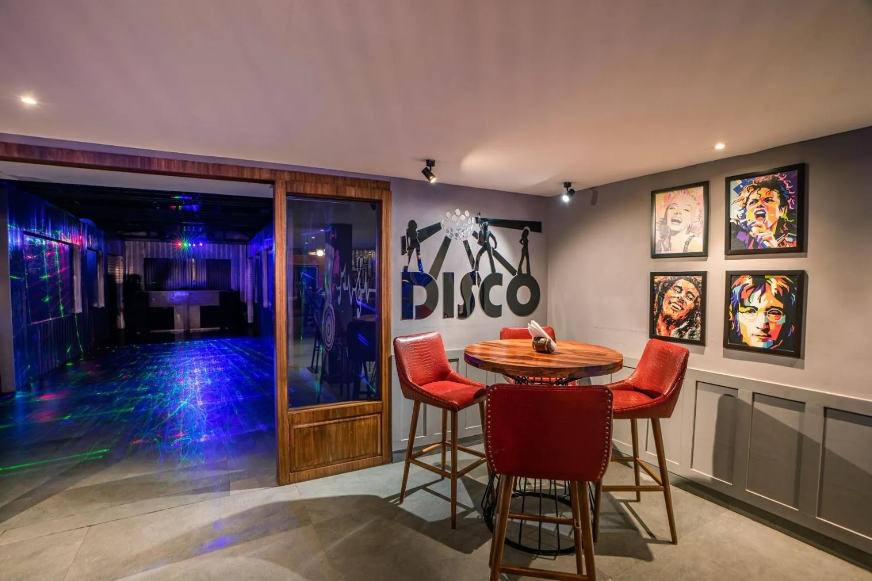 Nightclub / DJ in The Presidency