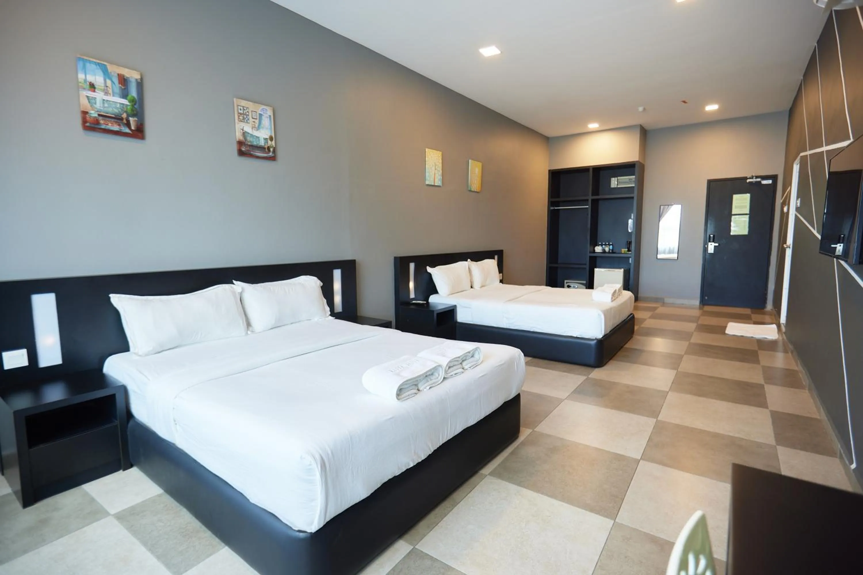 Bed in Elite Hotel Muar