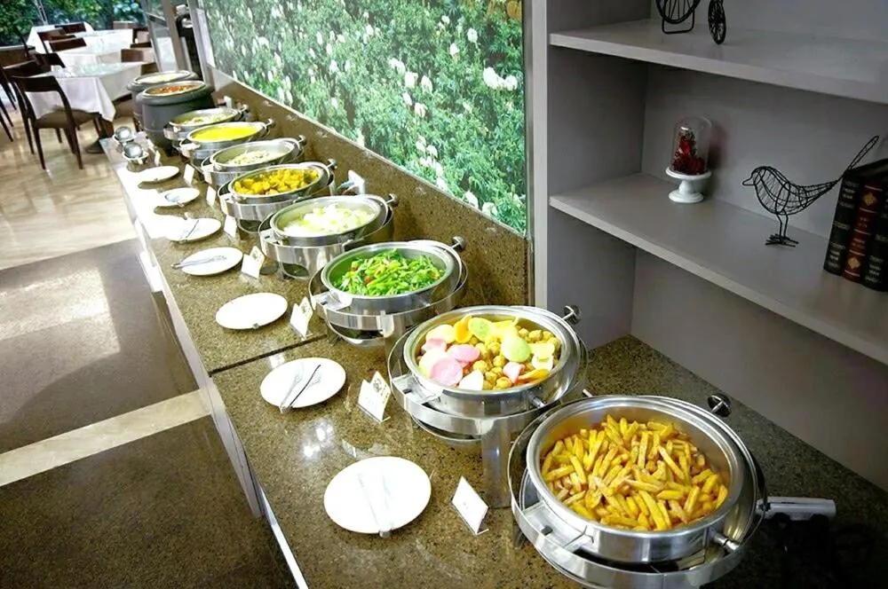 Breakfast in Lishiuan Hotel