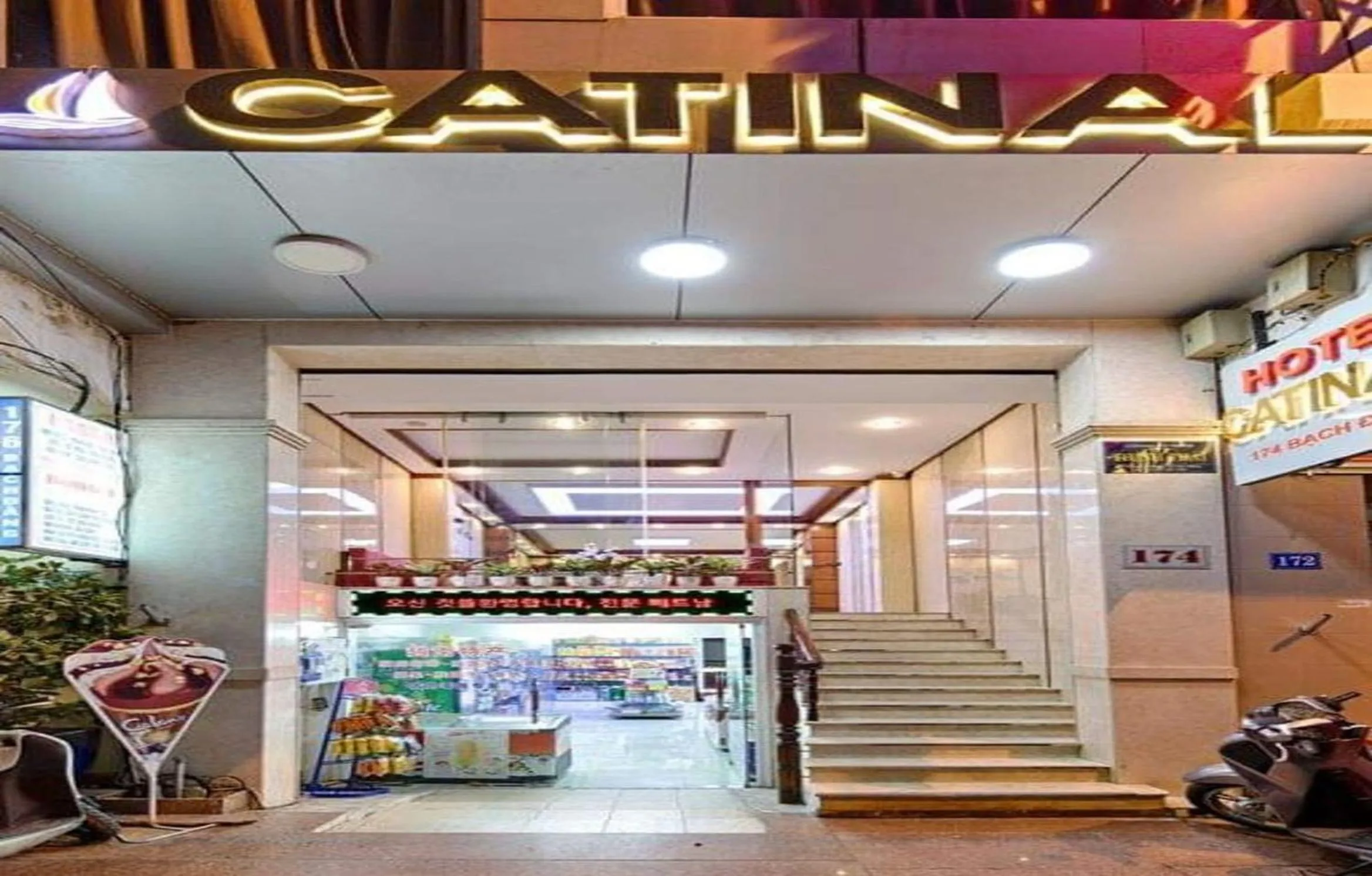 Property building in Catinal Hotel