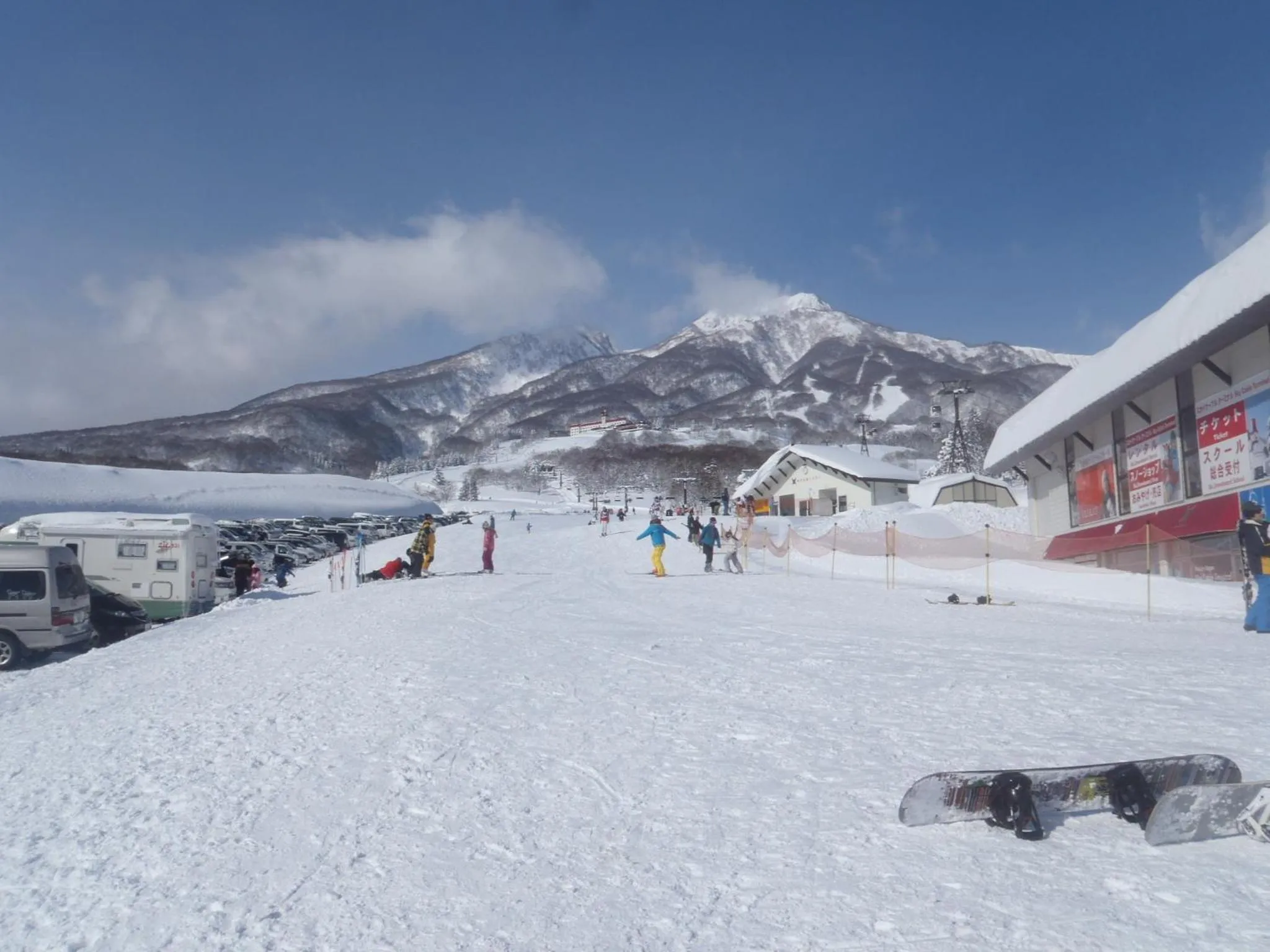 Property building in Mont Cervin Myoko