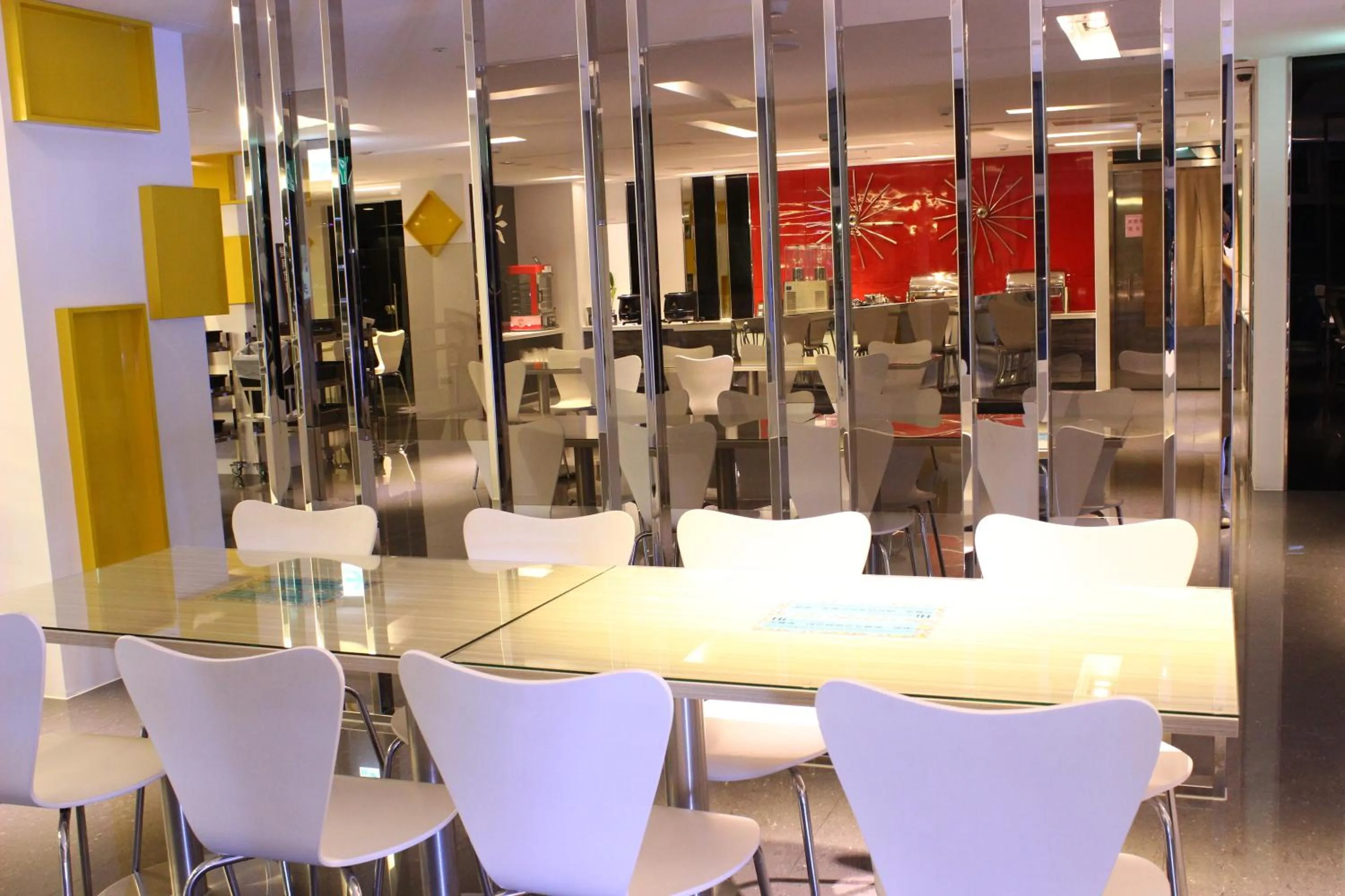 Restaurant/places to eat in HOTEL HI - Xinmin