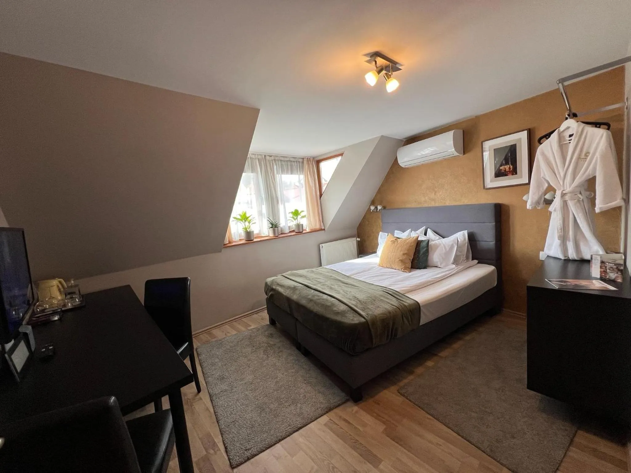 Photo of the whole room, Bed in Margaréta Garden & SPA