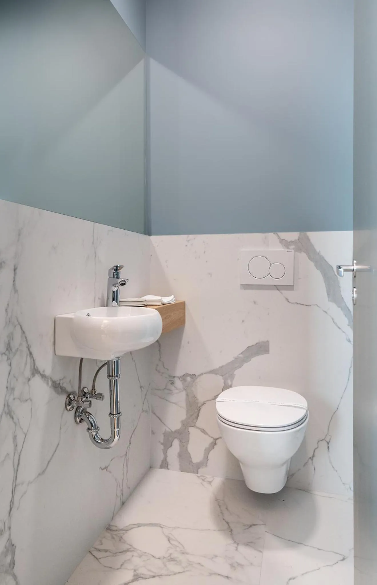 Toilet in Hotel River Park