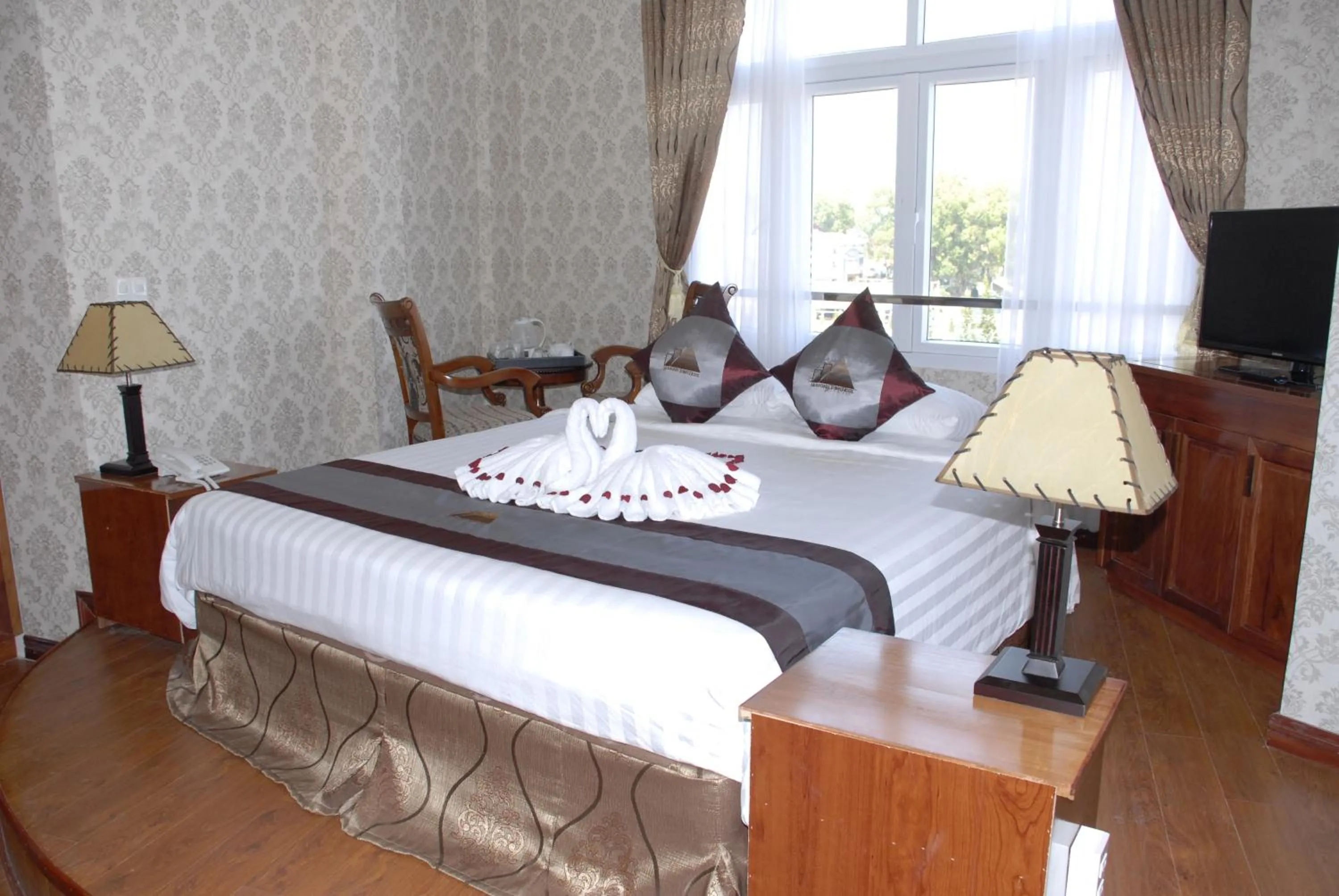 Bedroom in Mountain Town Hotel