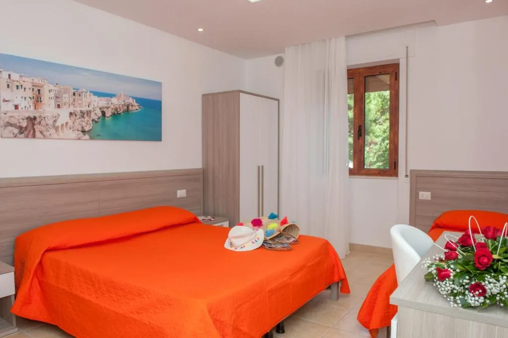 Photo of the whole room, Bed in Albergo San Giorgio