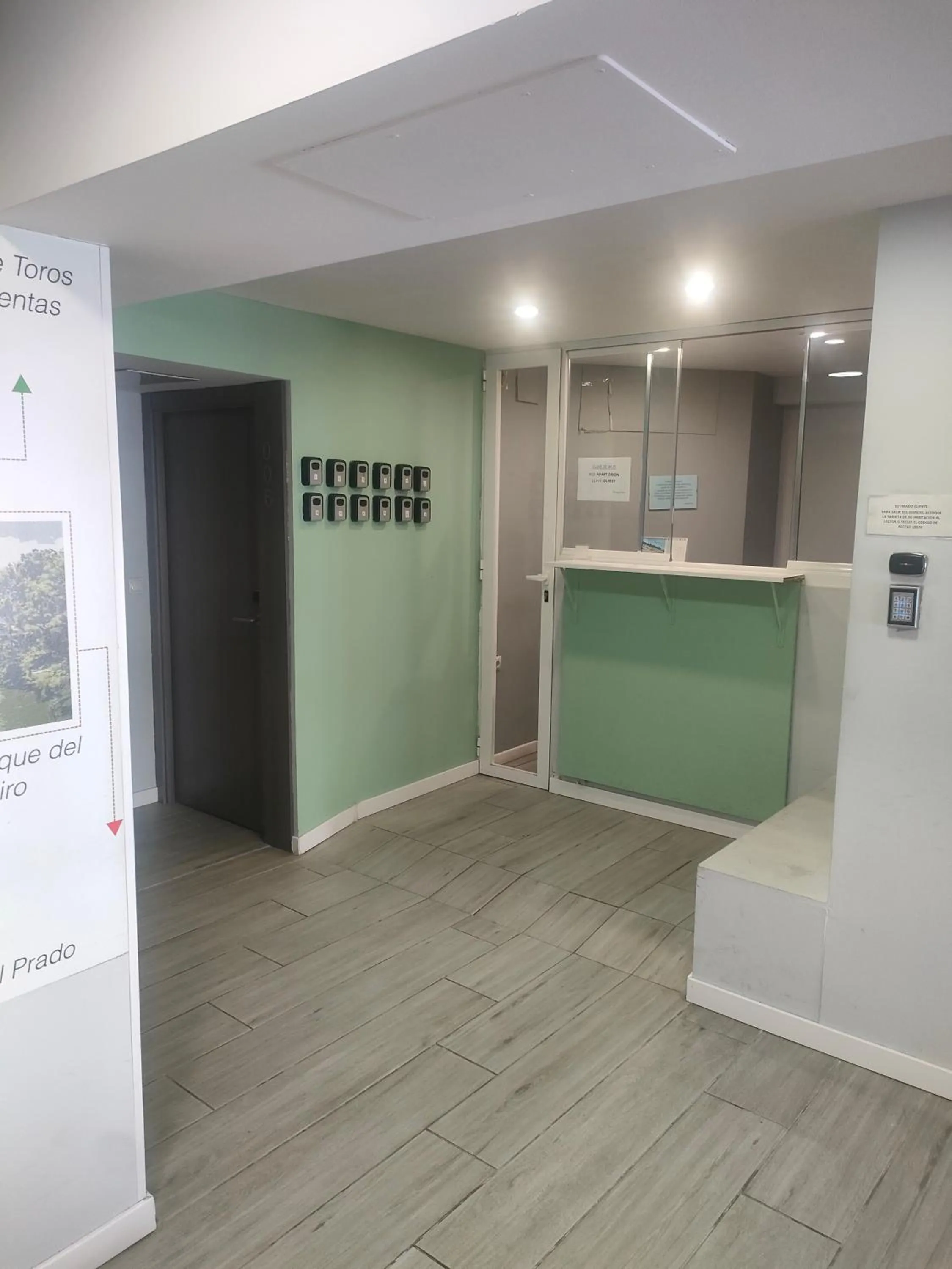 Boutique Urban Madrid Serrano