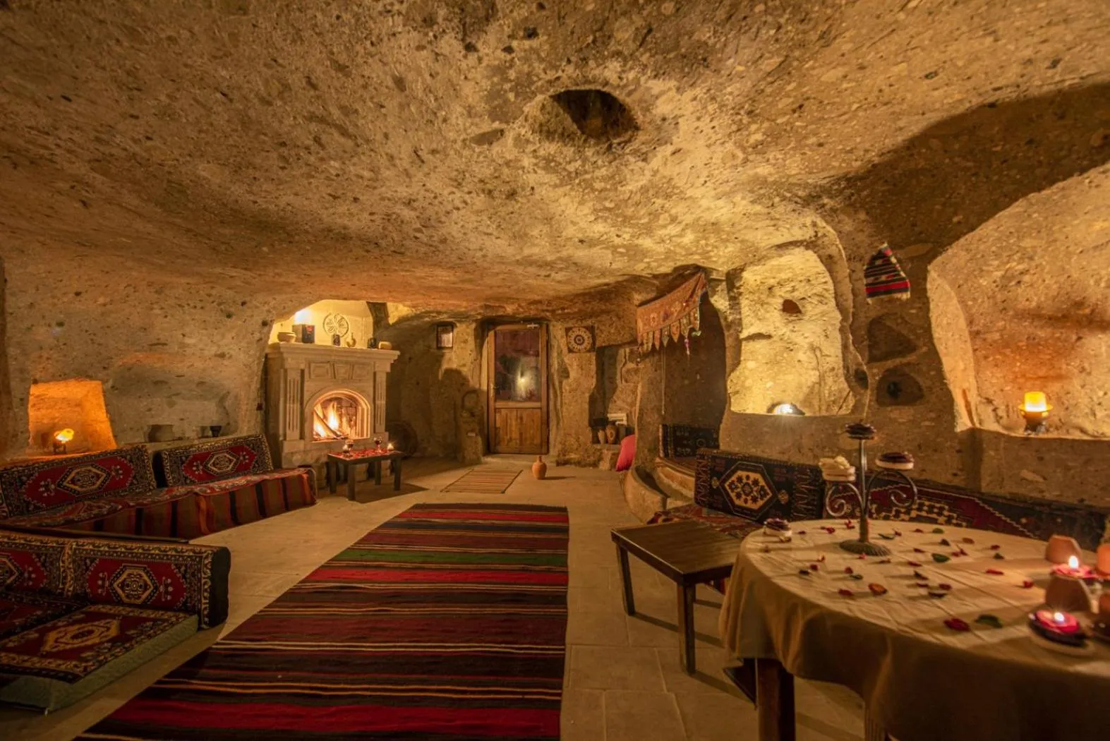 Lounge or bar in Kapadokya Ihlara Konakları Otel Akinci Konagi