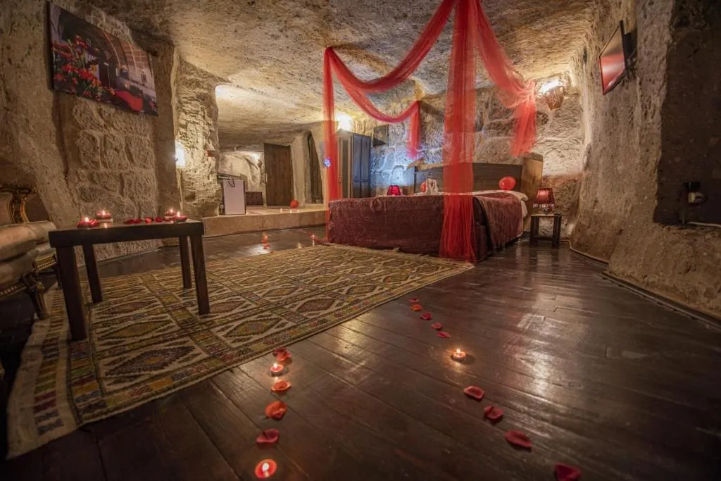 Photo of the whole room in Kapadokya Ihlara Konakları Otel Akinci Konagi